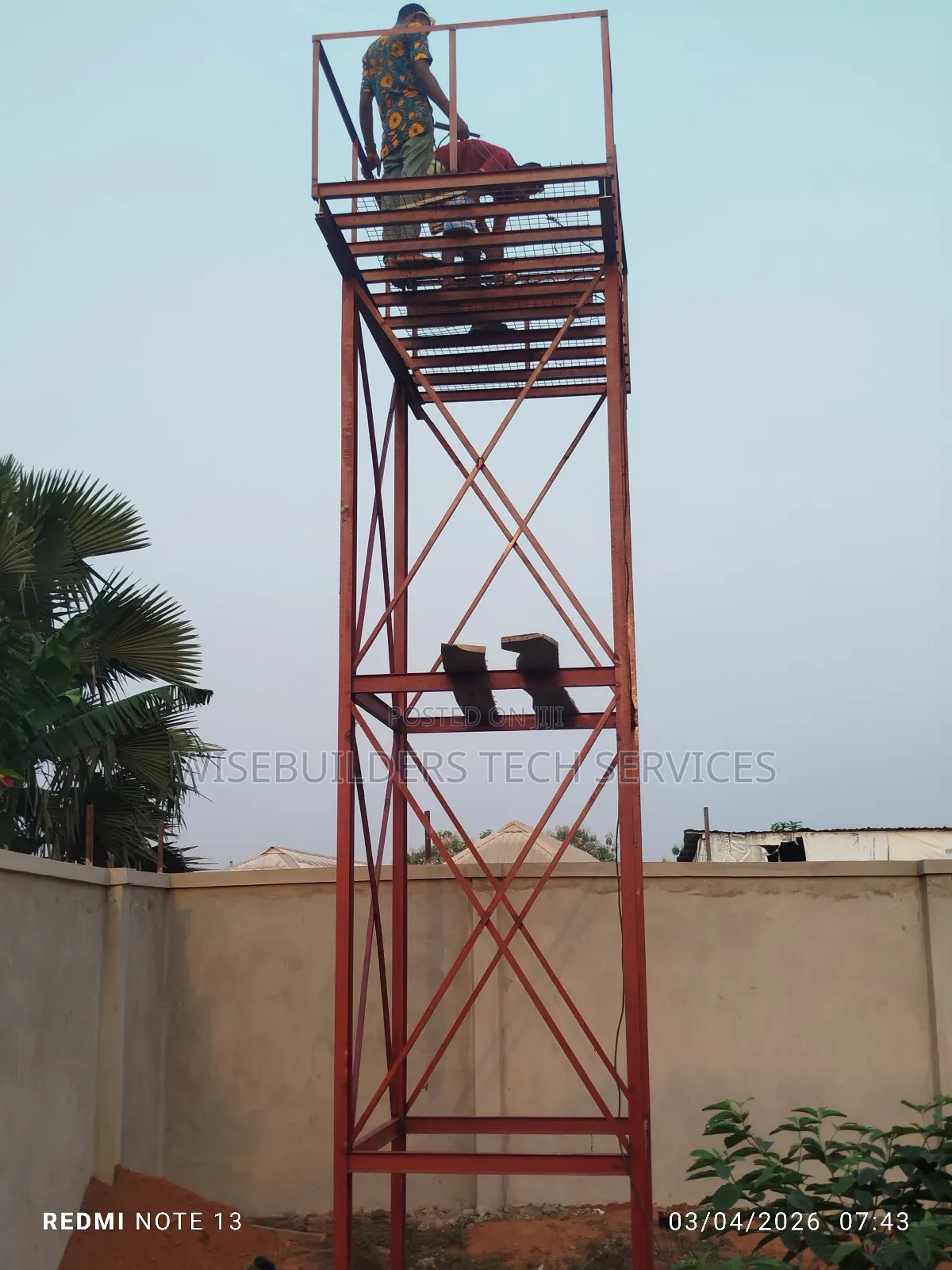 Water Stanchion Stand