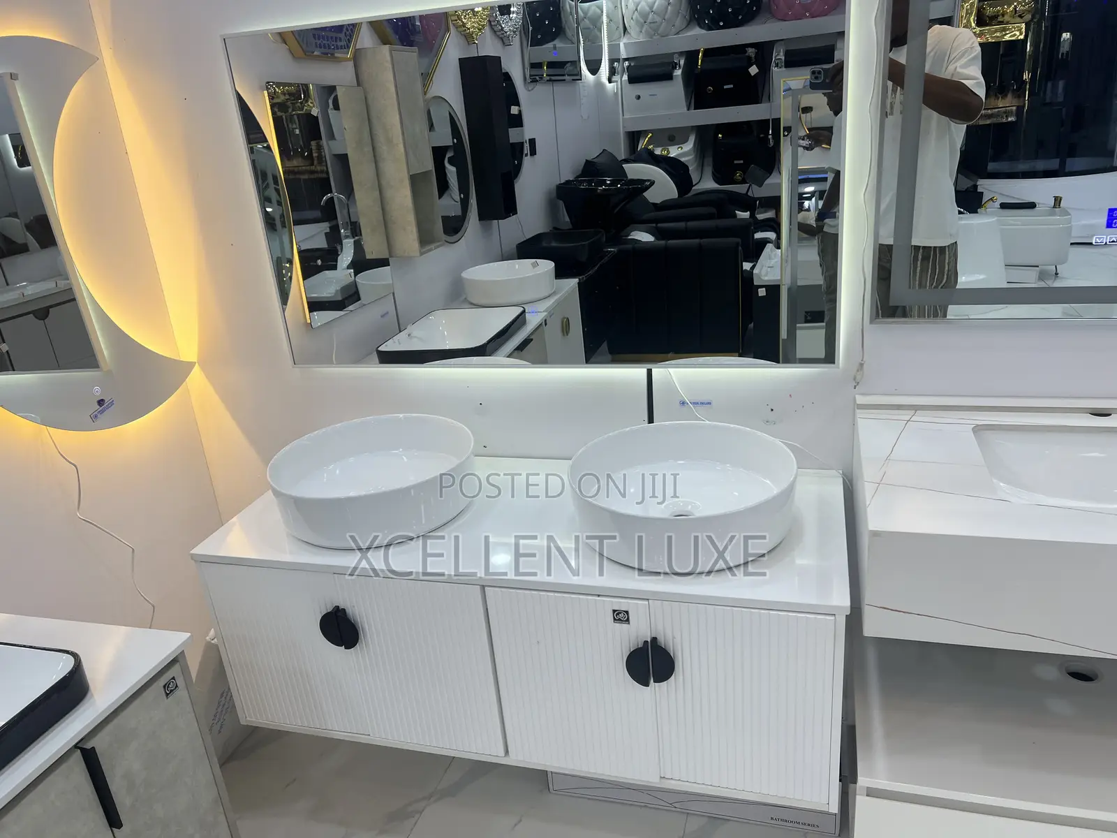 Luxury Double Bowl Cabinet Wash Hand Basin