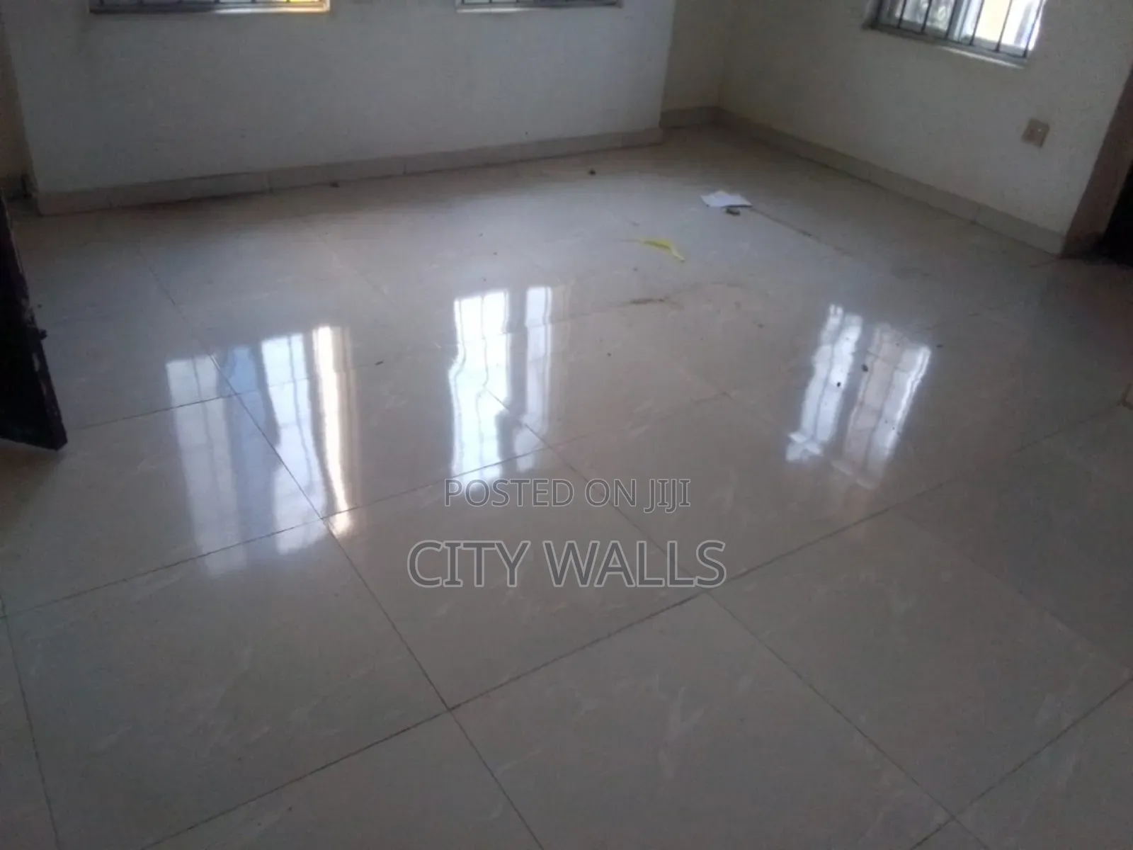 2bdrm Block of Flats in Ogombo for rent