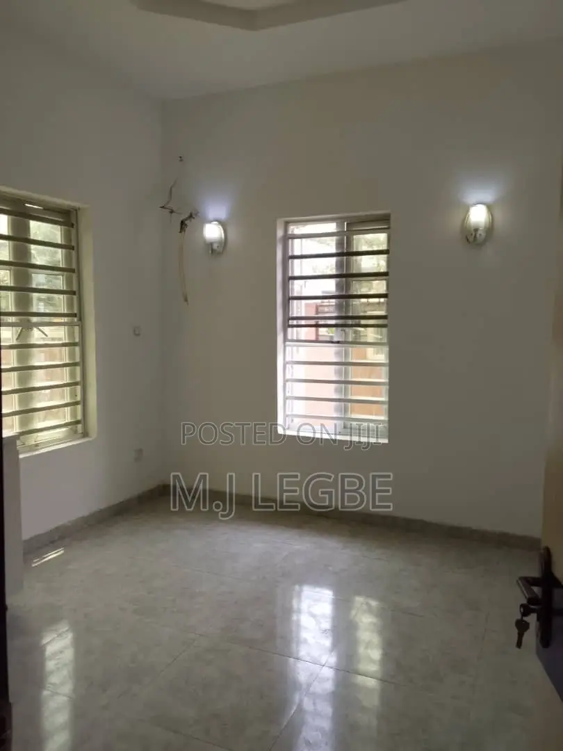 Mini Flat in Lekki County for rent