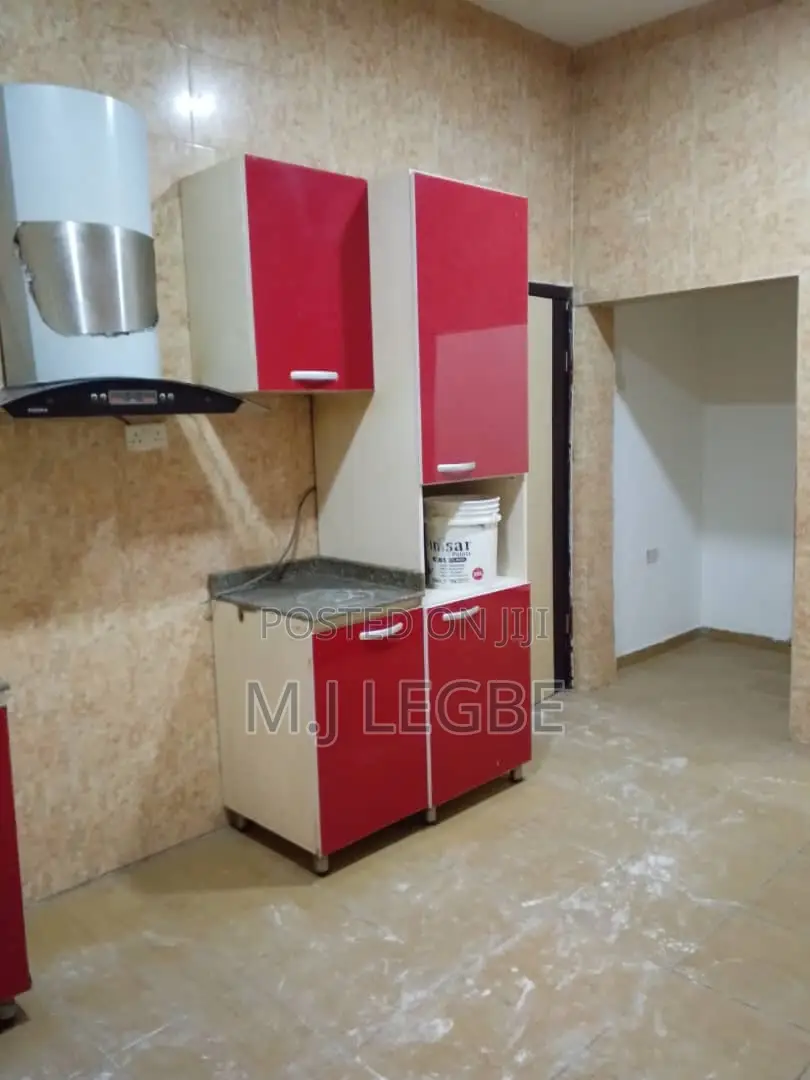 Mini Flat in Lekki County for rent