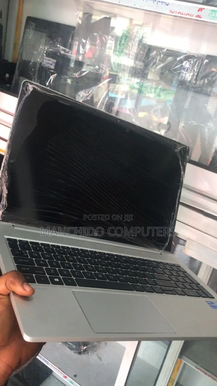 Laptop HP ProBook 450 G8 16GB Intel Core i7 SSD 512GB