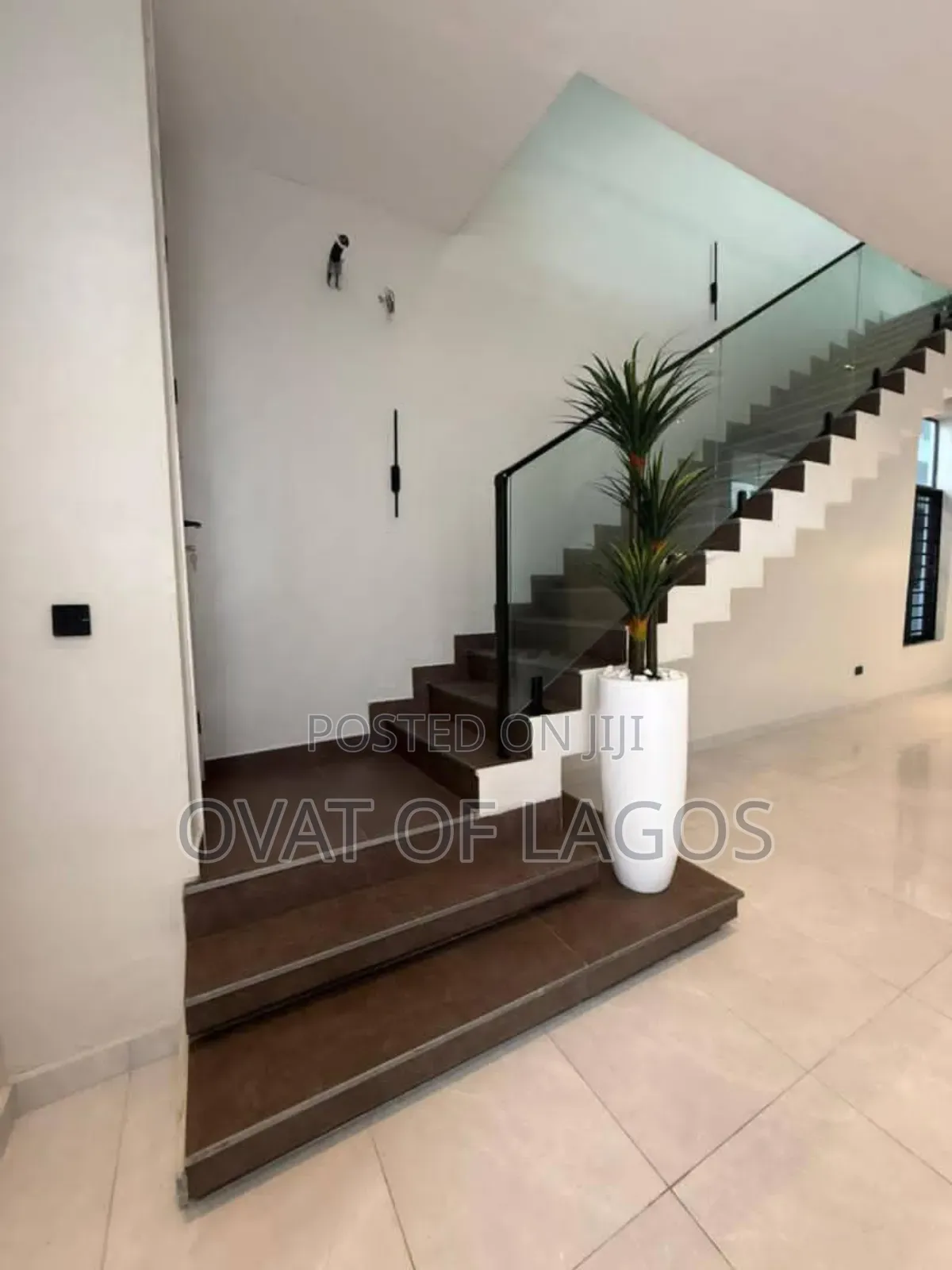 5bdrm Duplex in Orchid, Lekki for sale