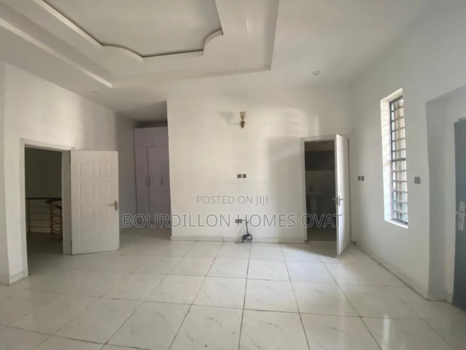 4bdrm Duplex in Ikota Villa Estate for sale