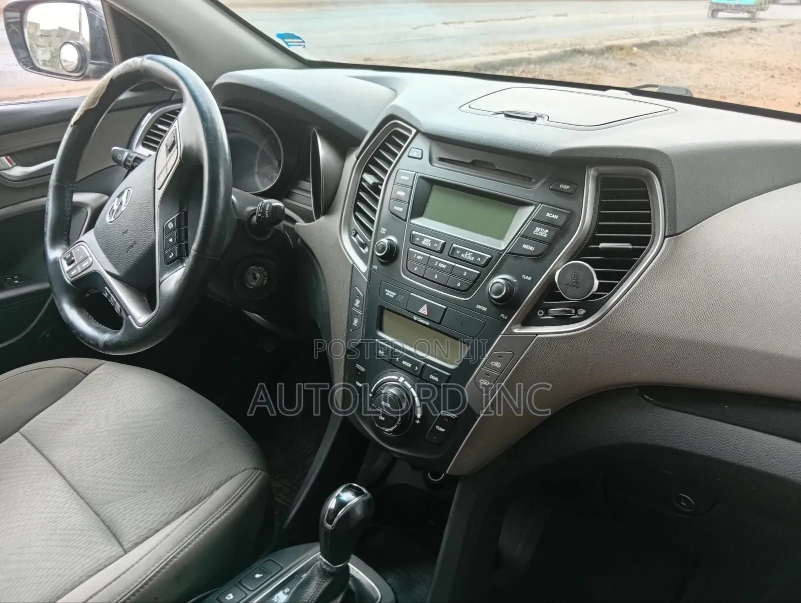 Hyundai Santa Fe 2013 Gray