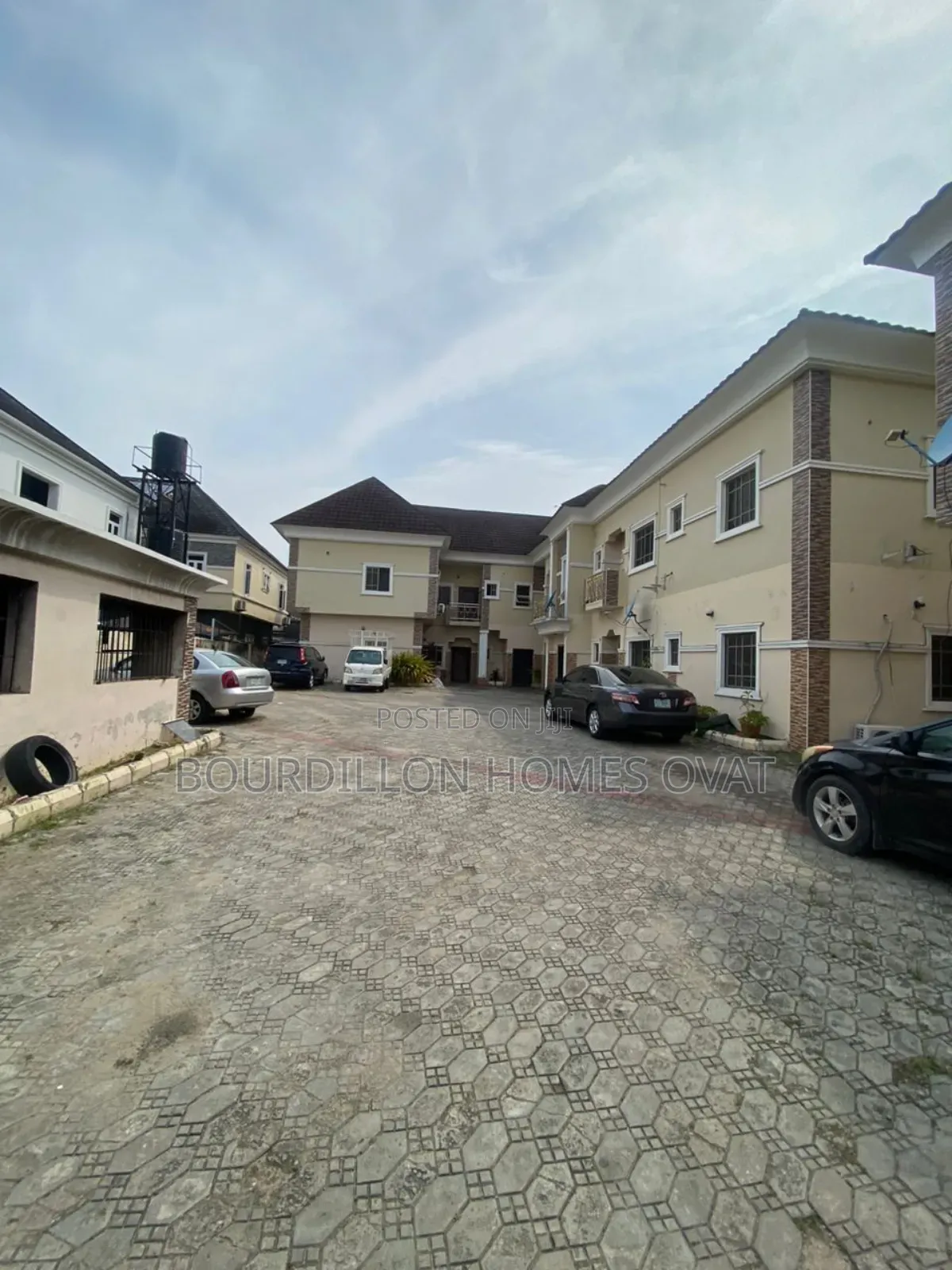 1000 Square Meters Of Chevron Residential Land