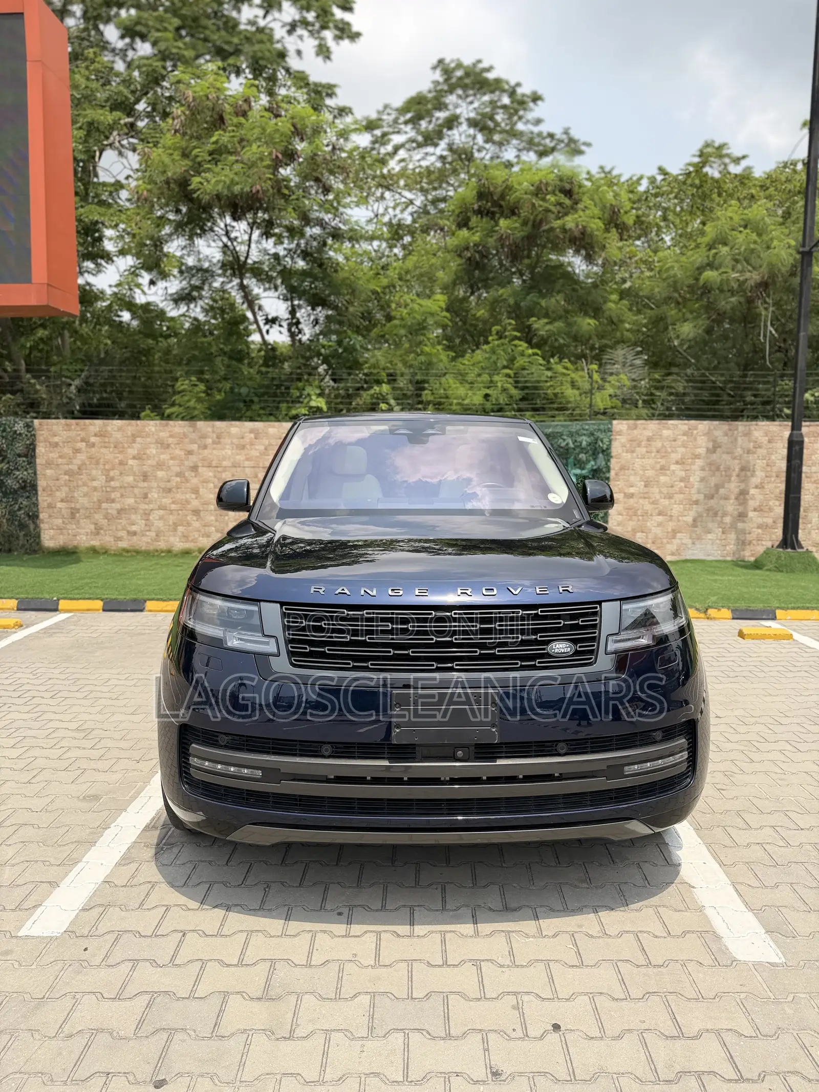 Land Rover Range Rover Vogue 2023 Blue