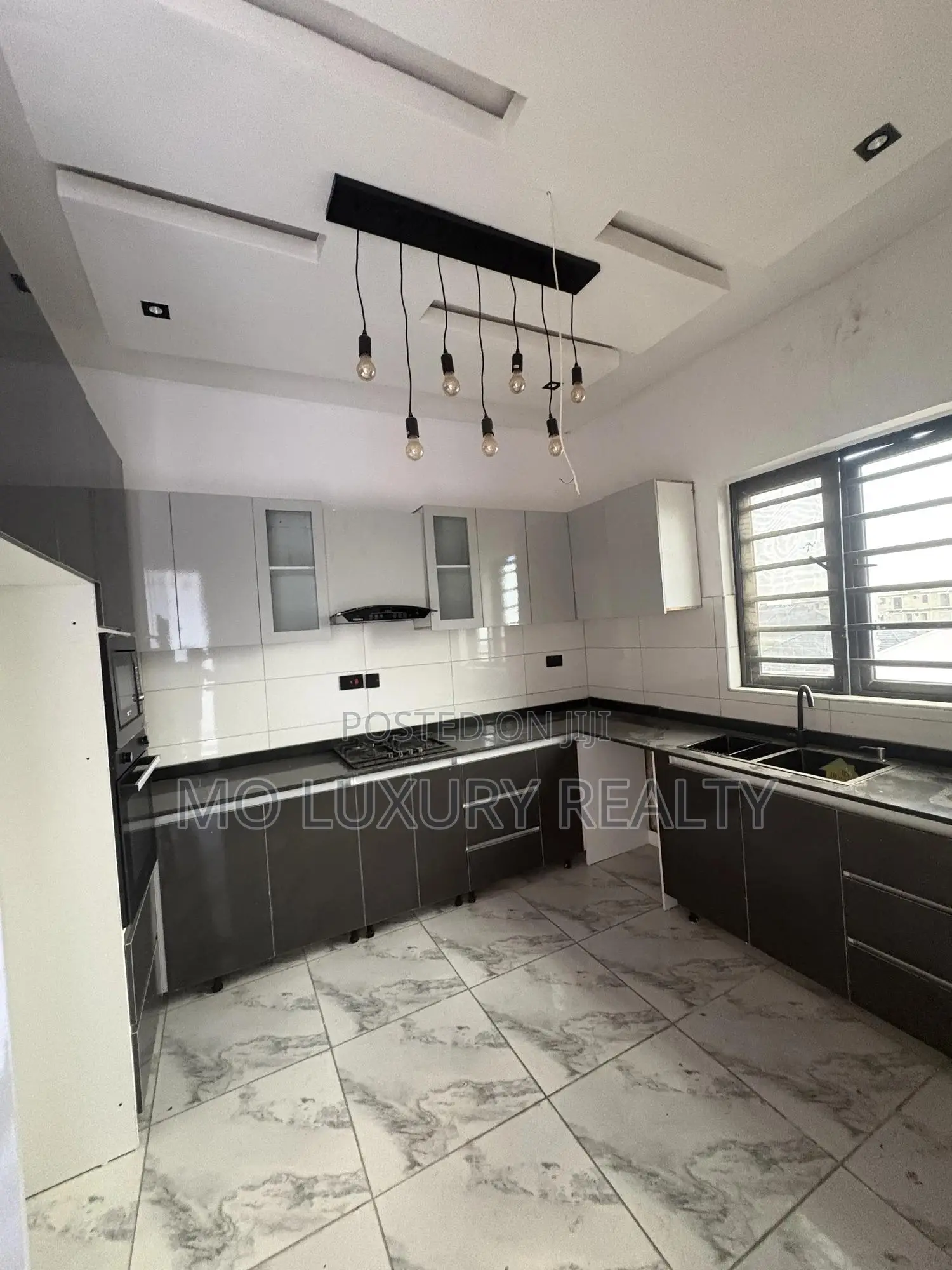 2bdrm Apartment in Ikate for sale