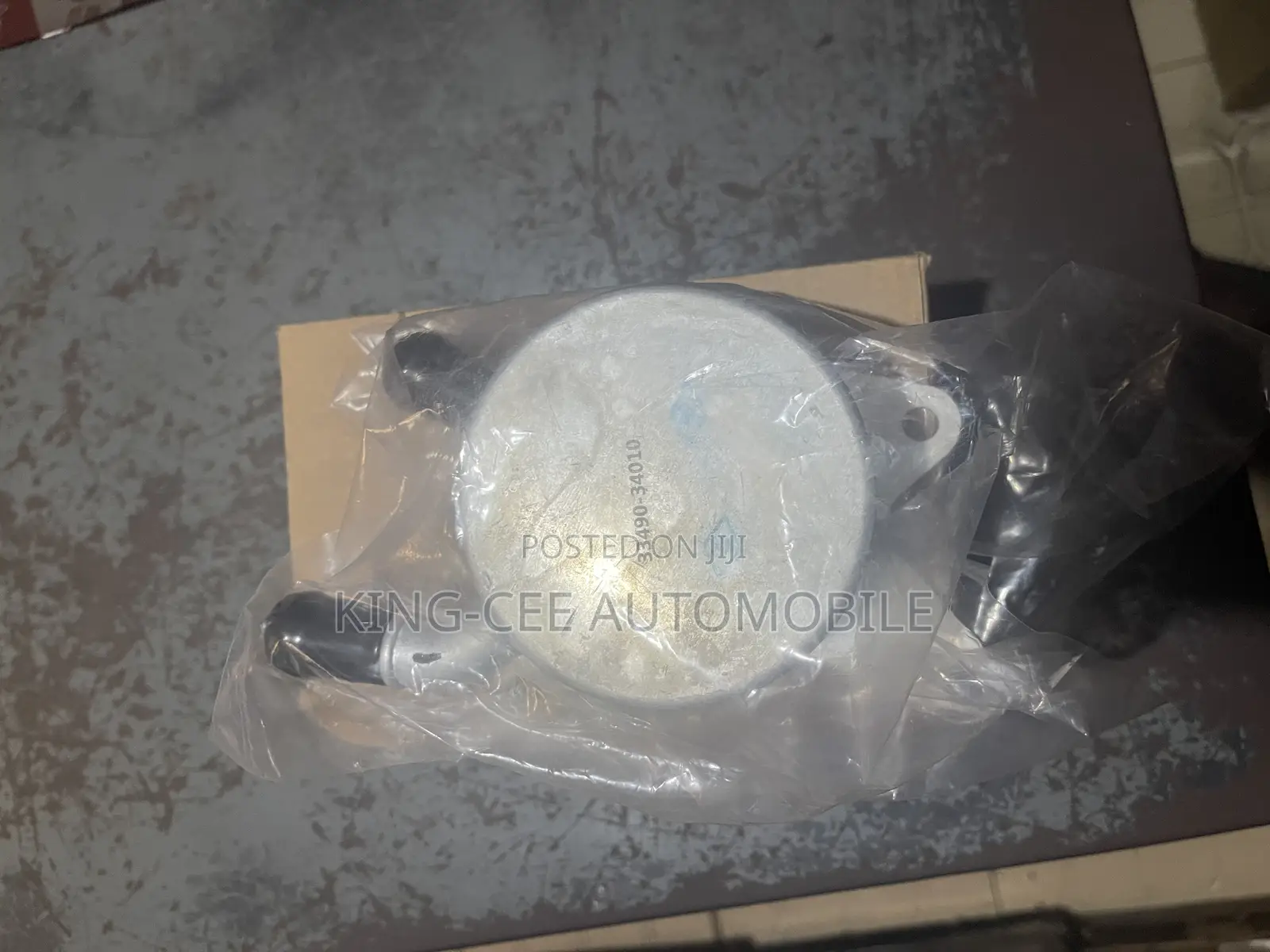 Oil Cooler Toyota Land Cruiser,Lx570,Tundra,Sequoia 3ur Engine