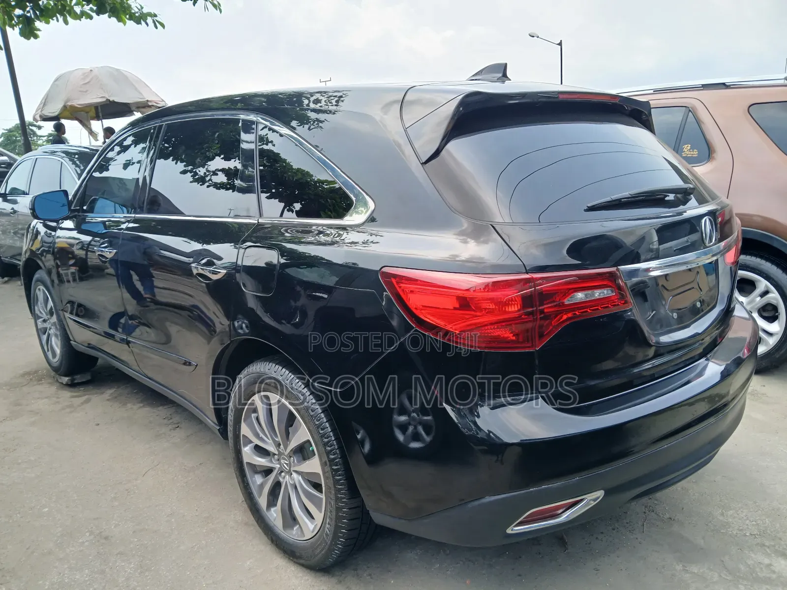 Acura MDX Advance and Entertainment Packages 4dr SUV (3.5L 6cyl 6A)