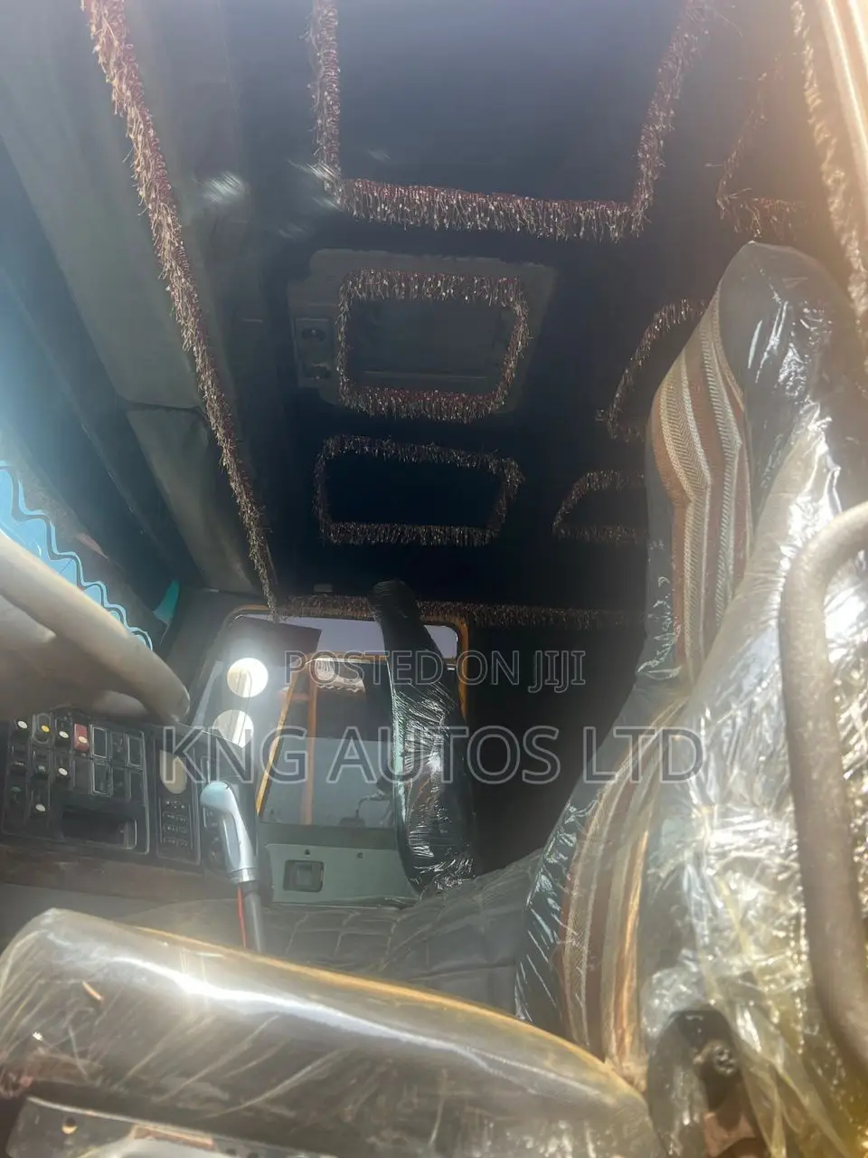 Howo Truck 12tyre