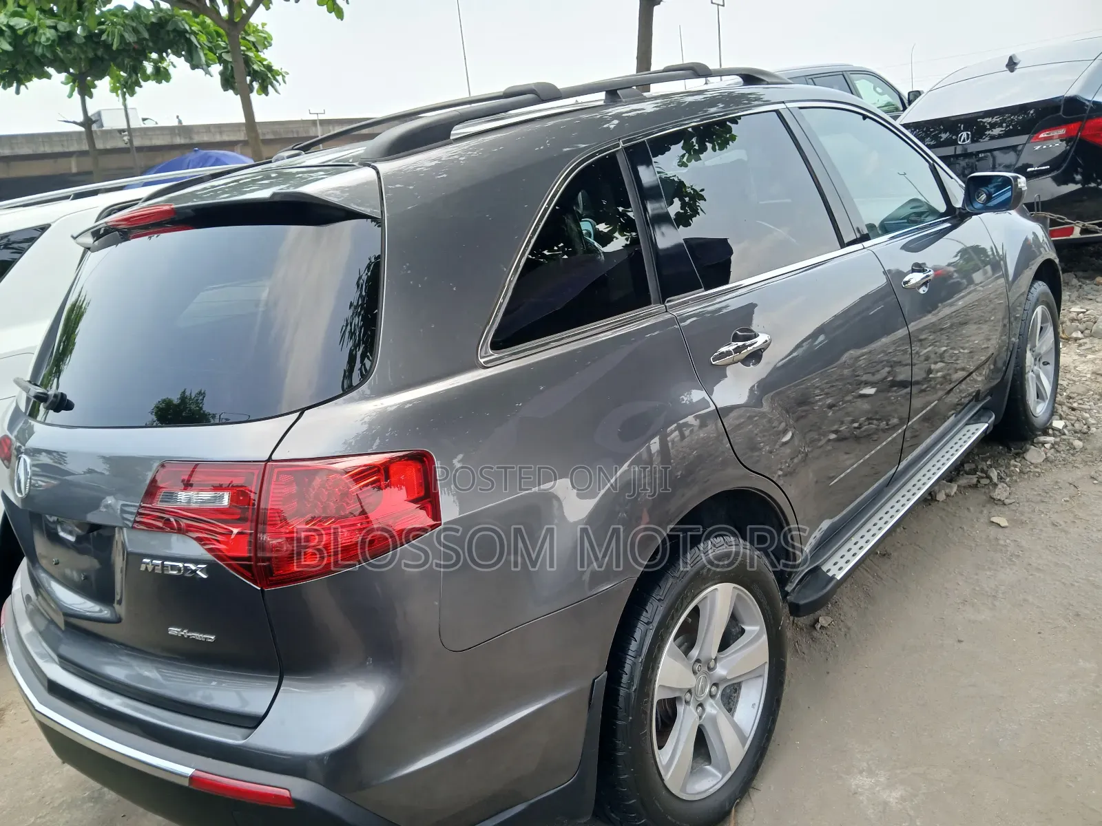 Acura MDX Advance Package SUV AWD (3.7L 6cyl 6A) 2012 Gray