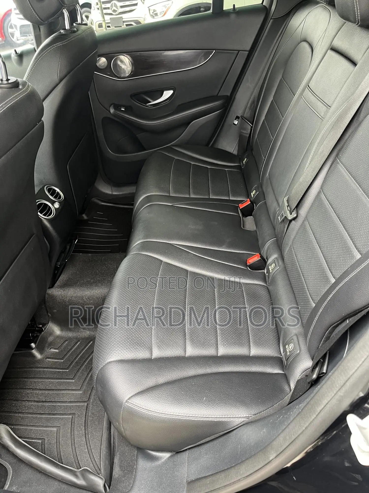 Mercedes-Benz GLC-Class 2017 Black