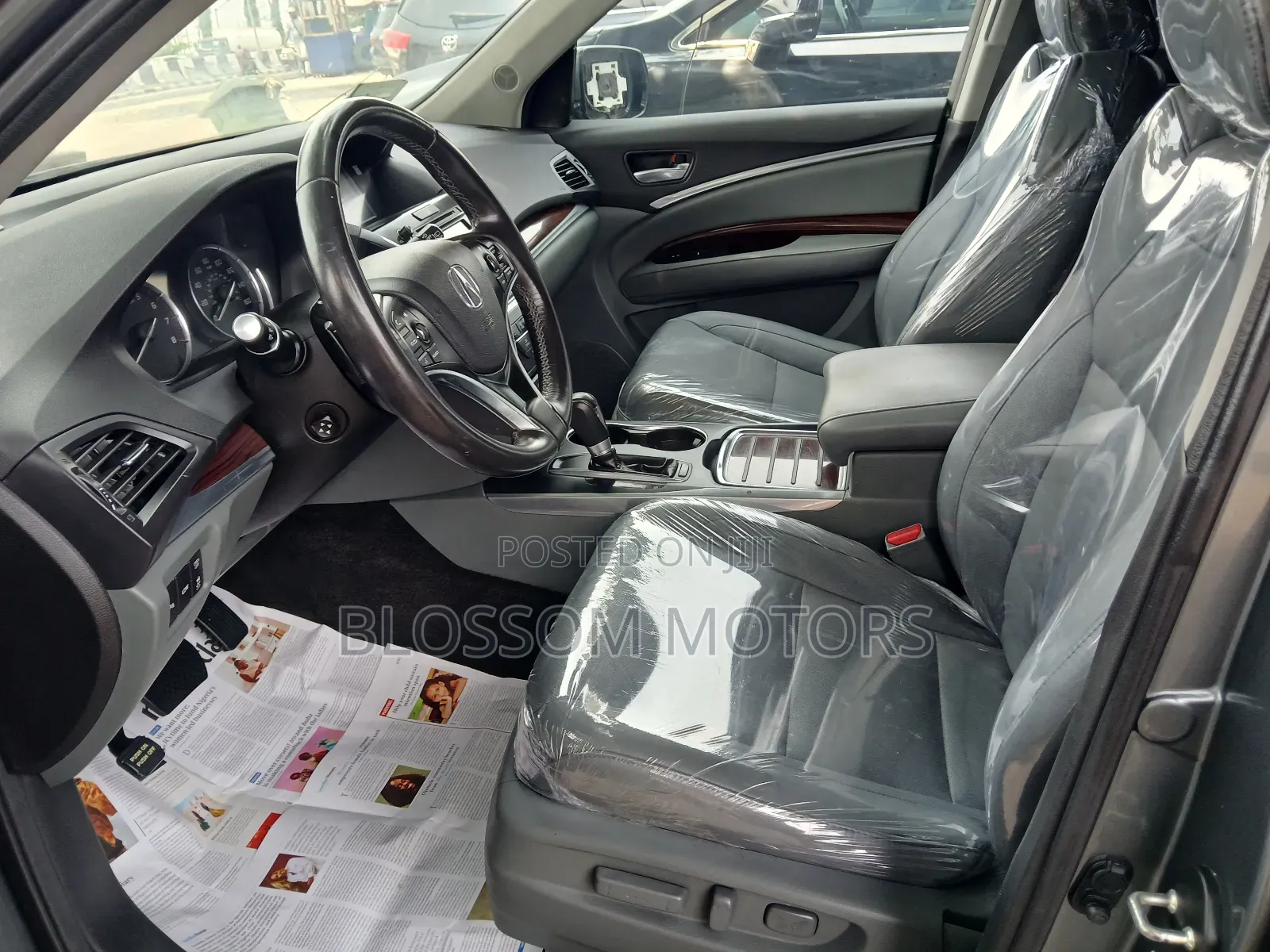 Acura MDX 4dr SUV w/Advance, Entertainment Packages (3.5L 6cyl 6A) 2014