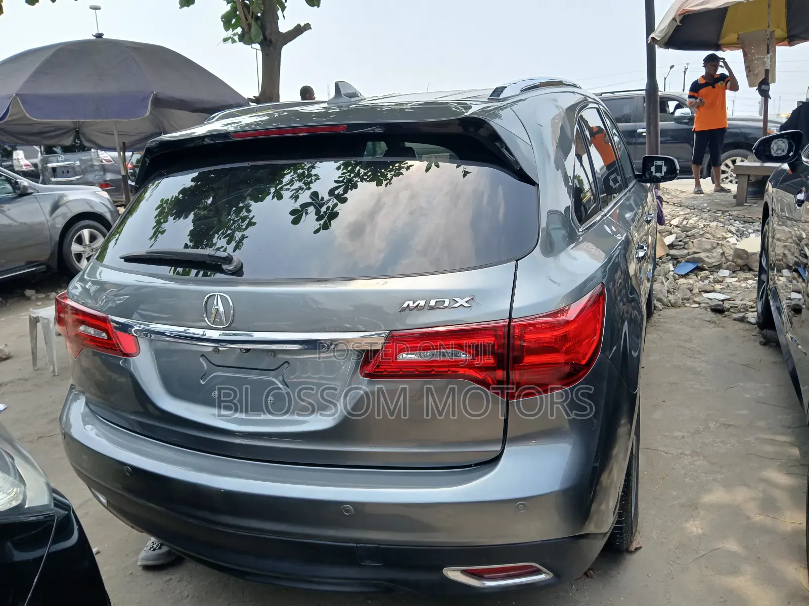 Acura MDX 4dr SUV w/Advance, Entertainment Packages (3.5L 6cyl 6A) 2014