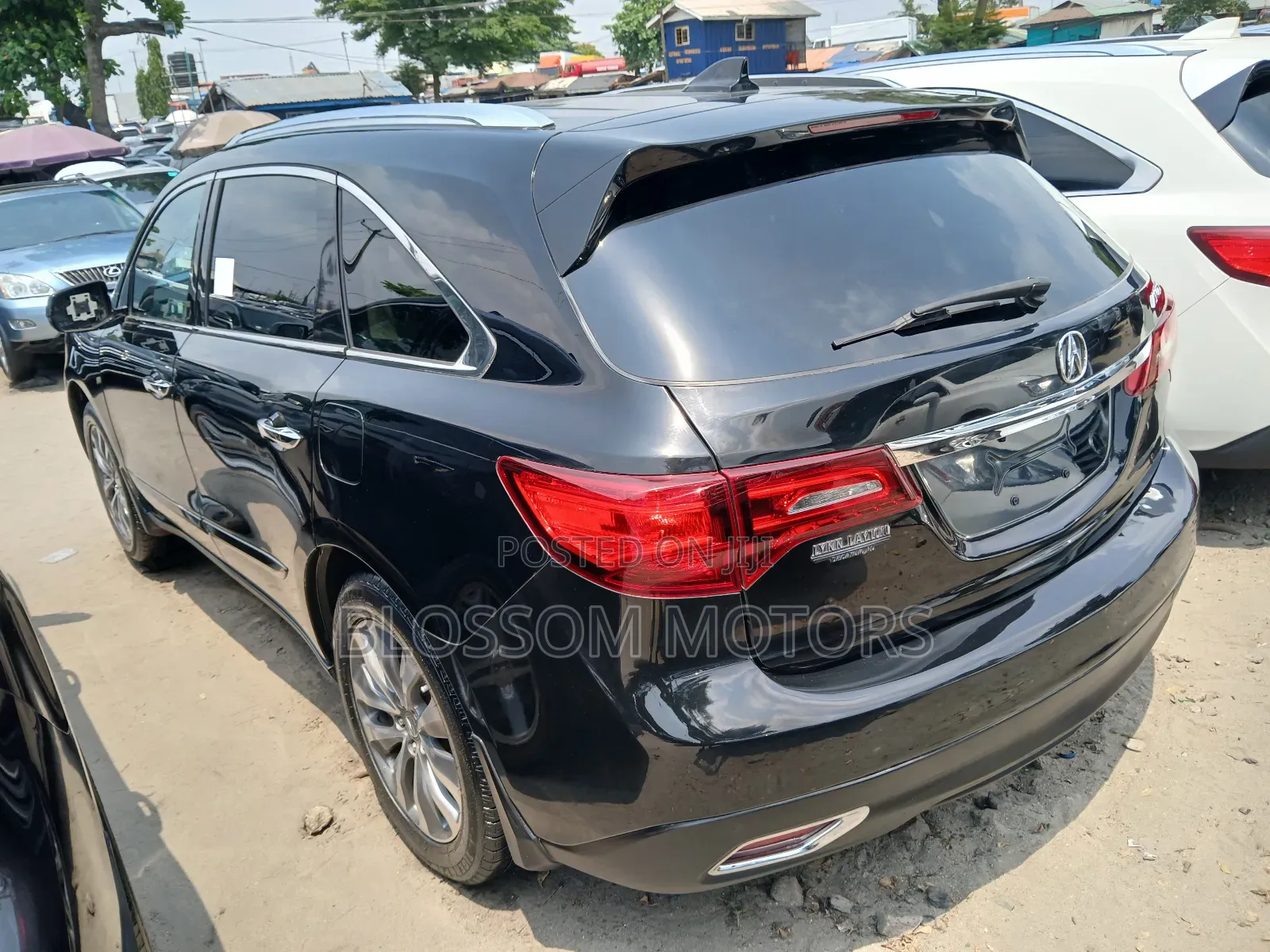 Acura MDX 4dr SUV w/Advance, Entertainment Packages (3.5L 6cyl 6A) 2014
