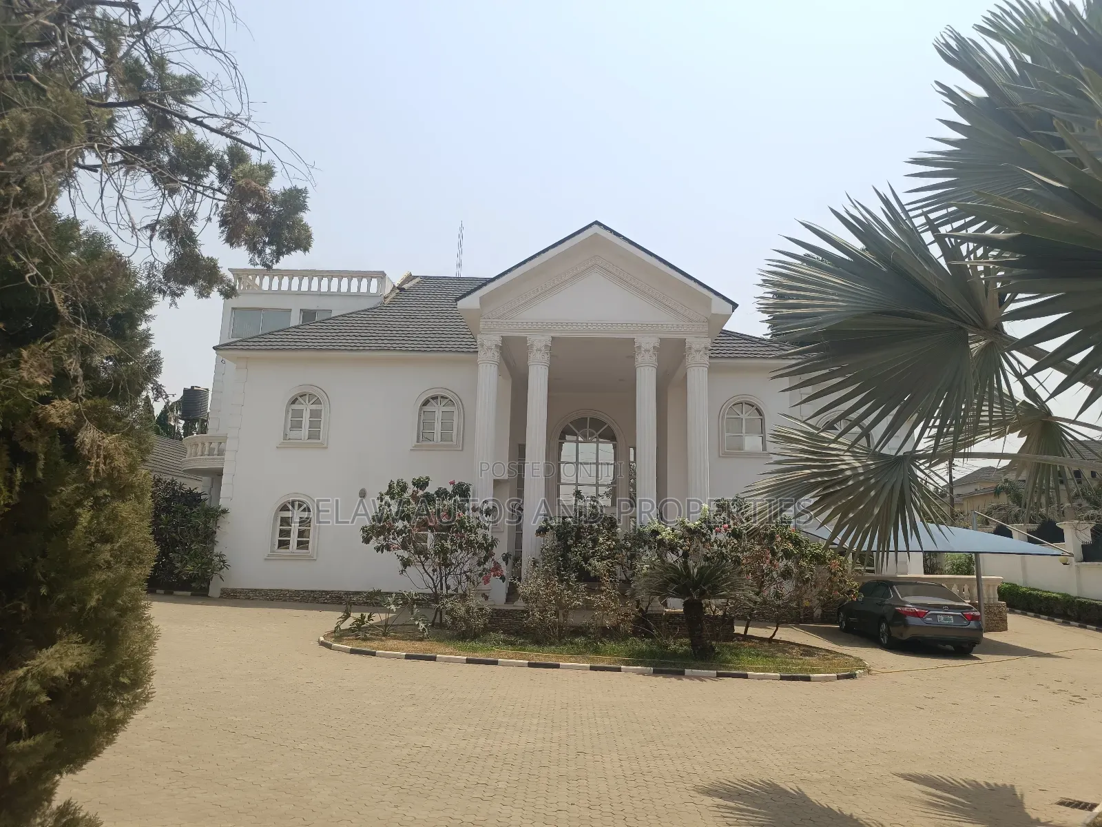 Furnished 10bdrm Mansion in Asokoro for rent
