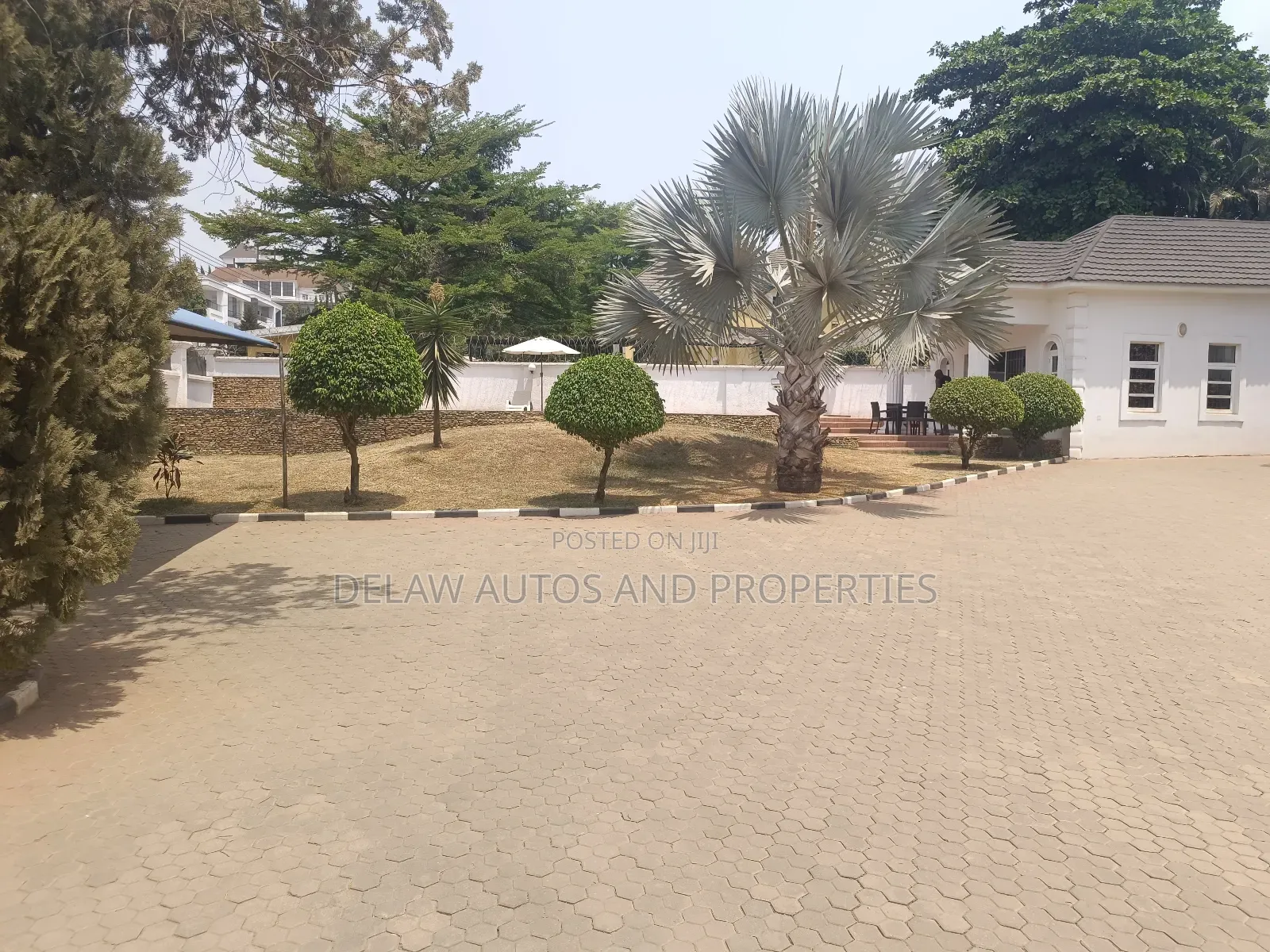 Furnished 10bdrm Mansion in Asokoro for rent