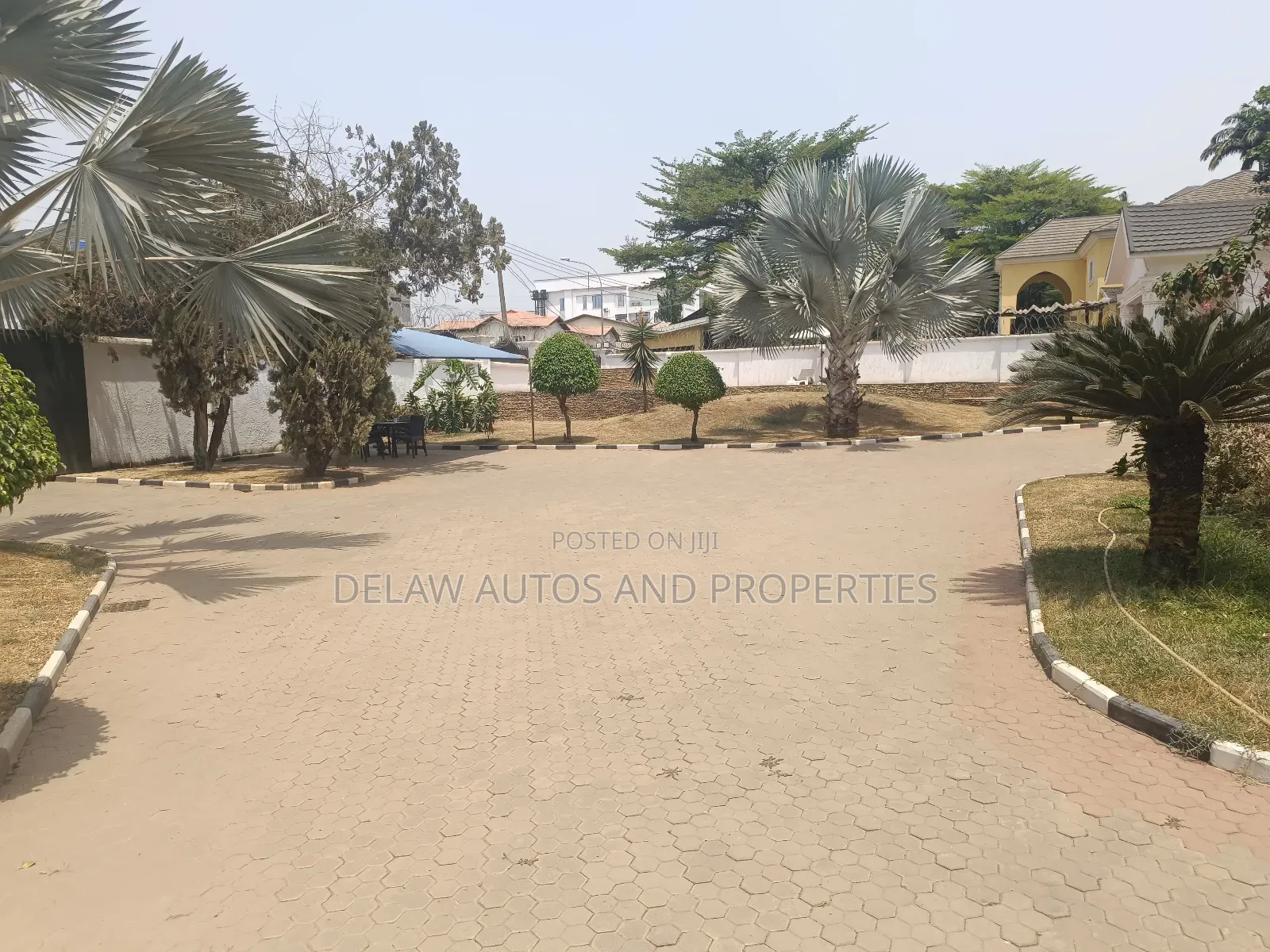 Furnished 10bdrm Mansion in Asokoro for rent