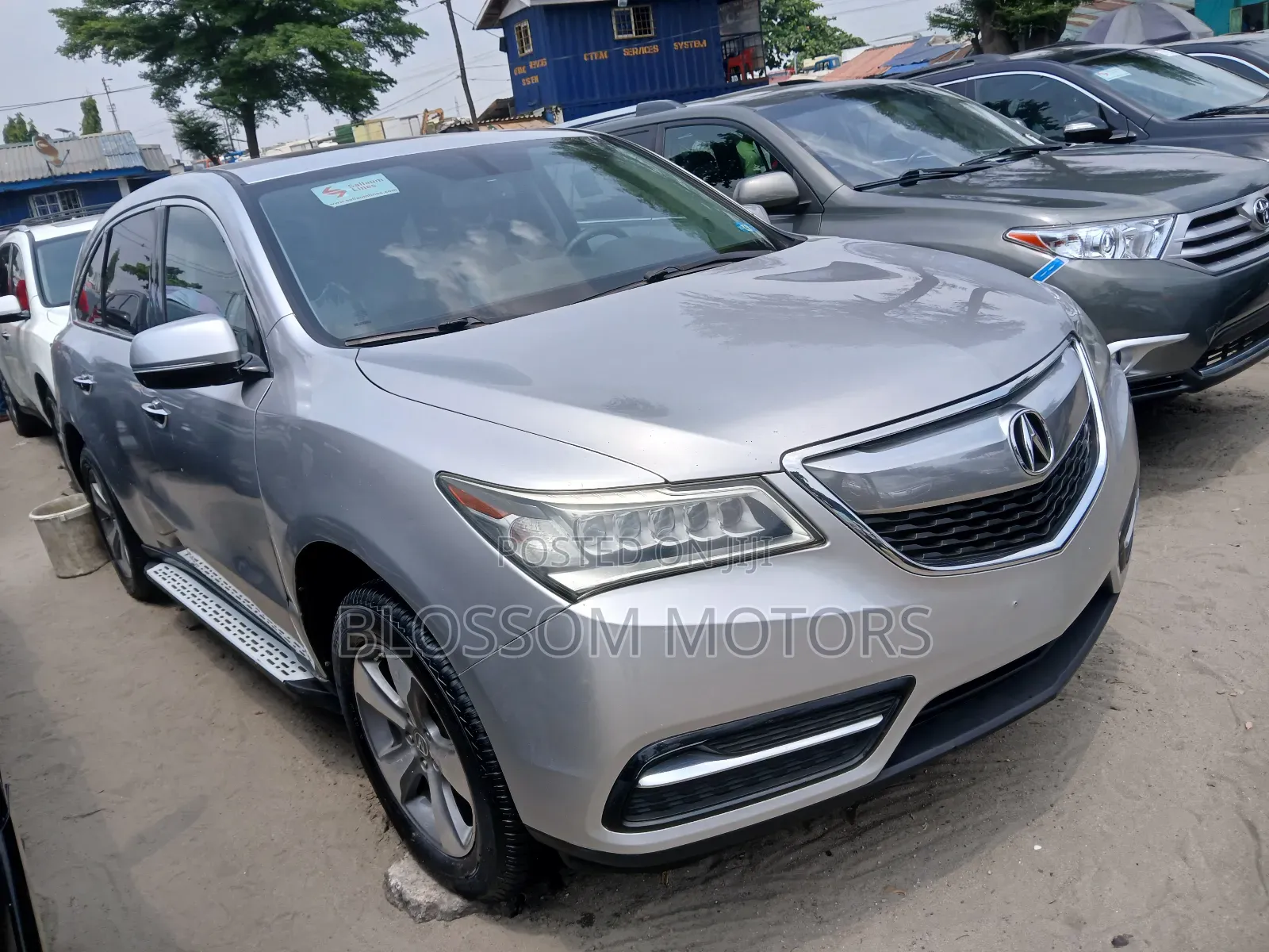 Acura MDX Advance and Entertainment Packages 4dr SUV (3.5L 6cyl 6A)