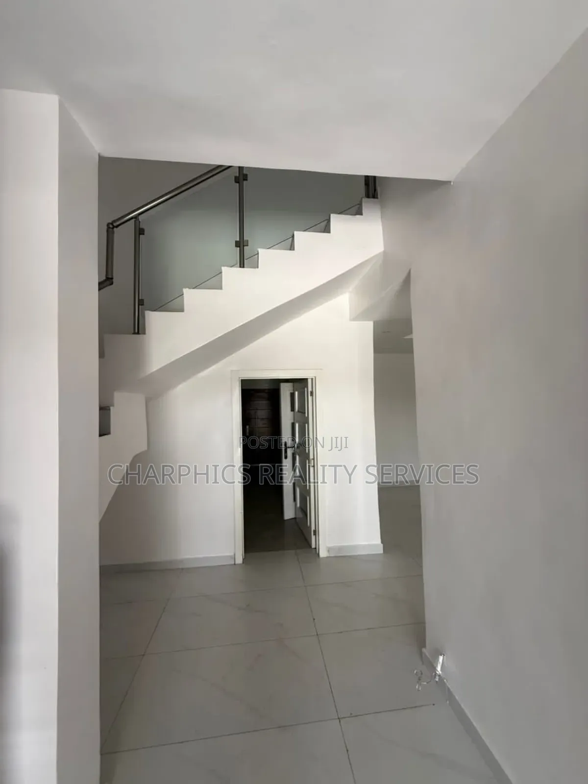 3bdrm Duplex in Ikate for sale