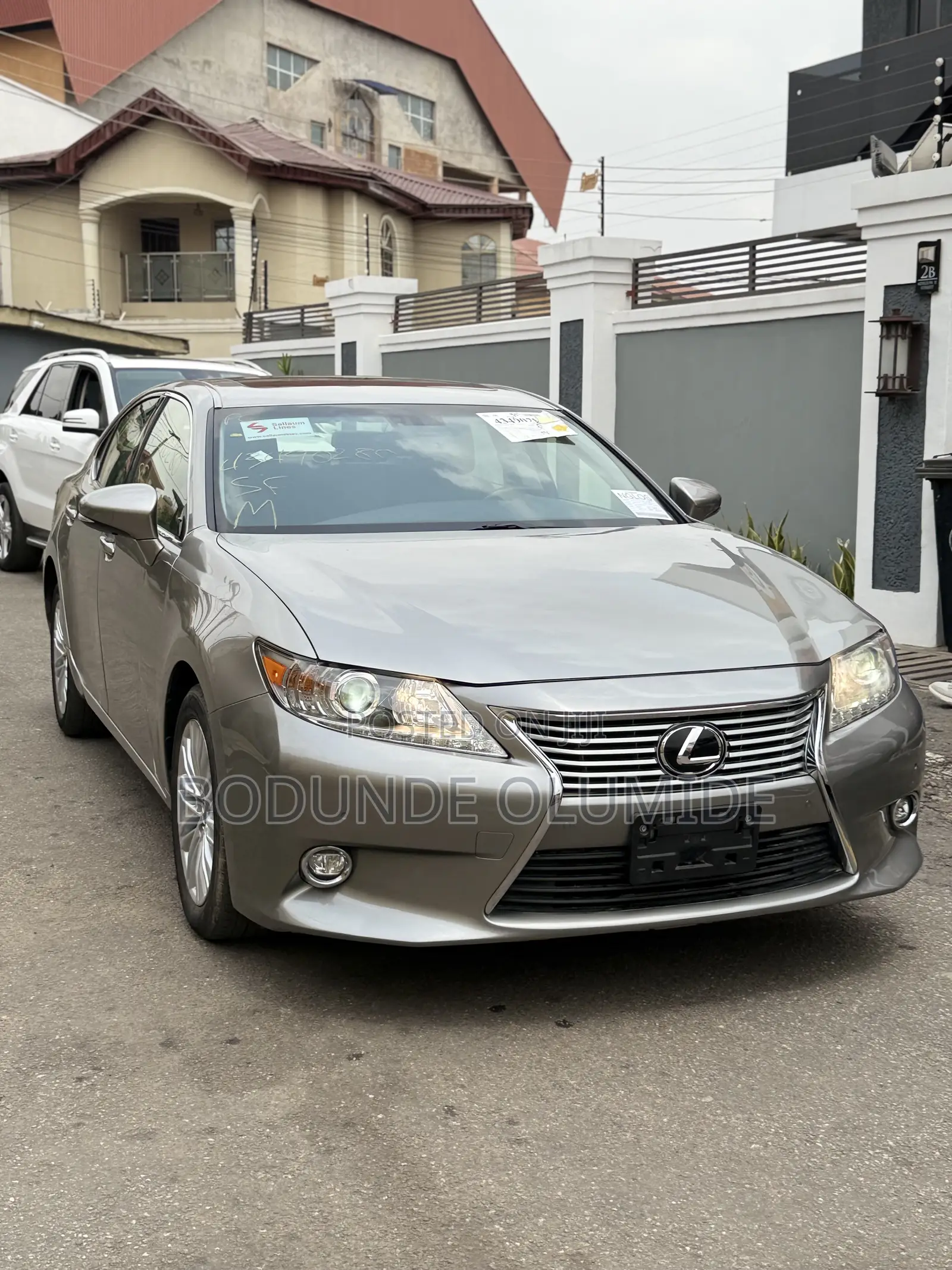 Lexus ES 2015 Gray