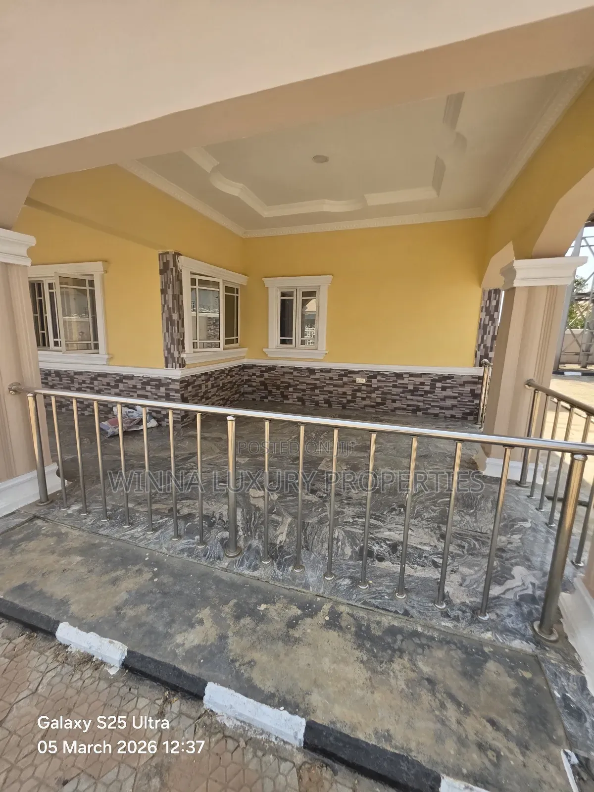 3bdrm Bungalow in Oil Spring Estate, Lugbe District for rent