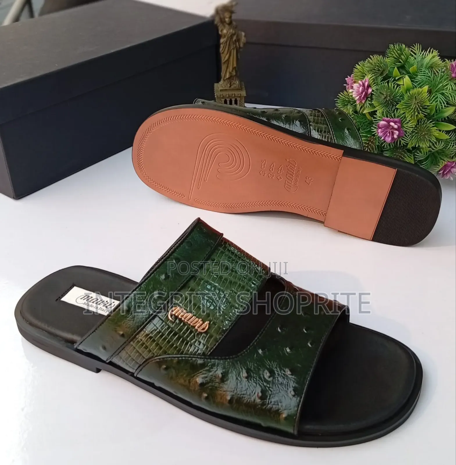 Luxury Men's Pam