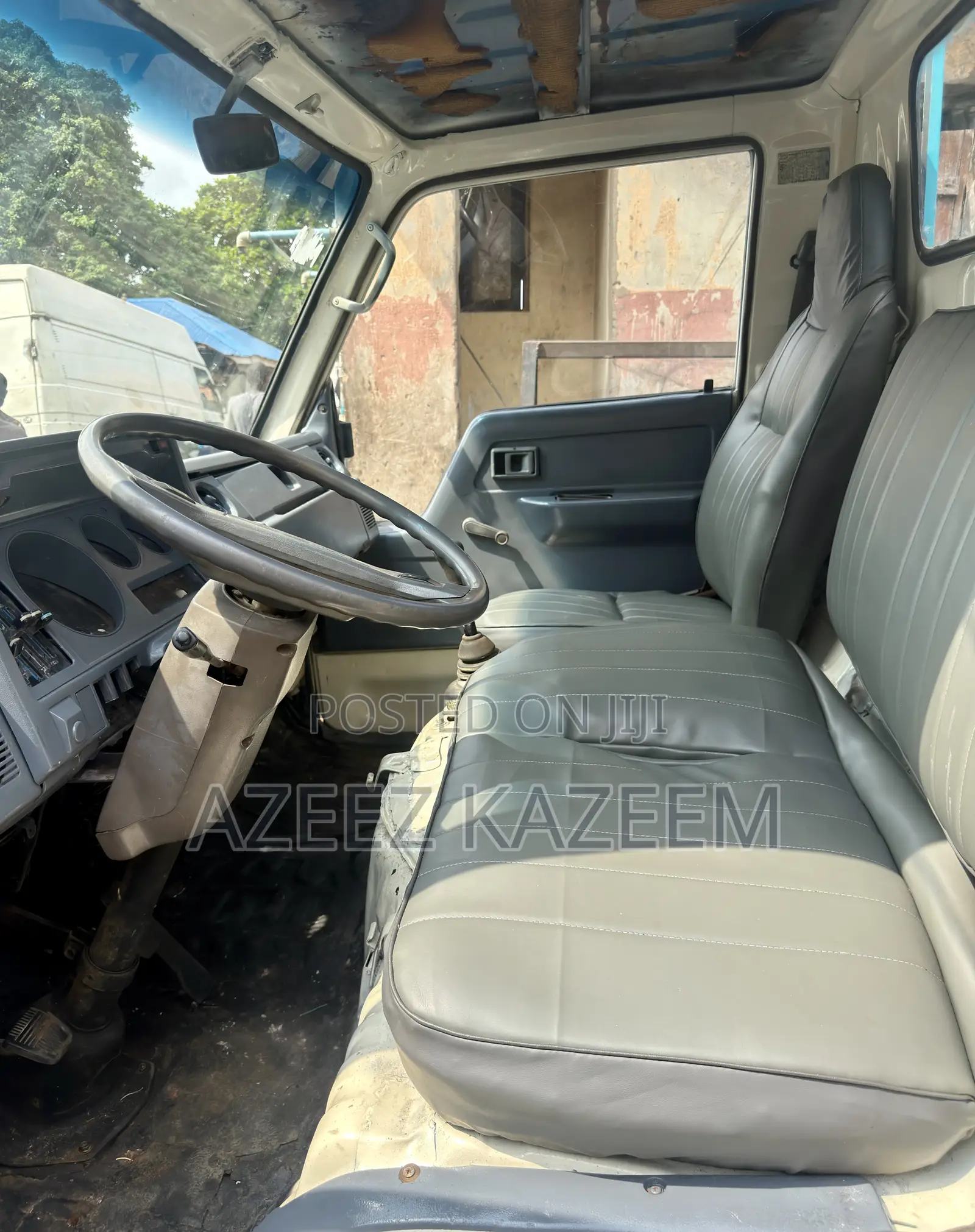 Toyota Dyna 100 Registered 4 Tyres