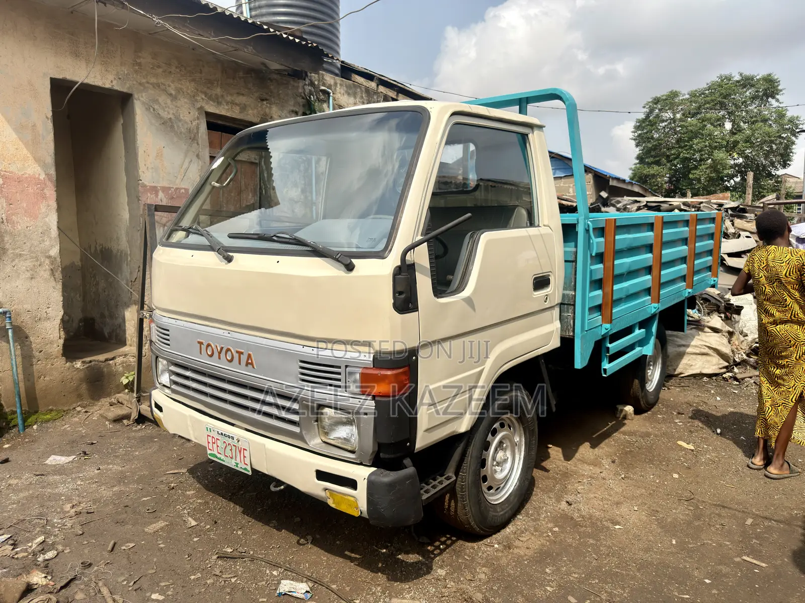 Toyota Dyna 100 Registered 4 Tyres
