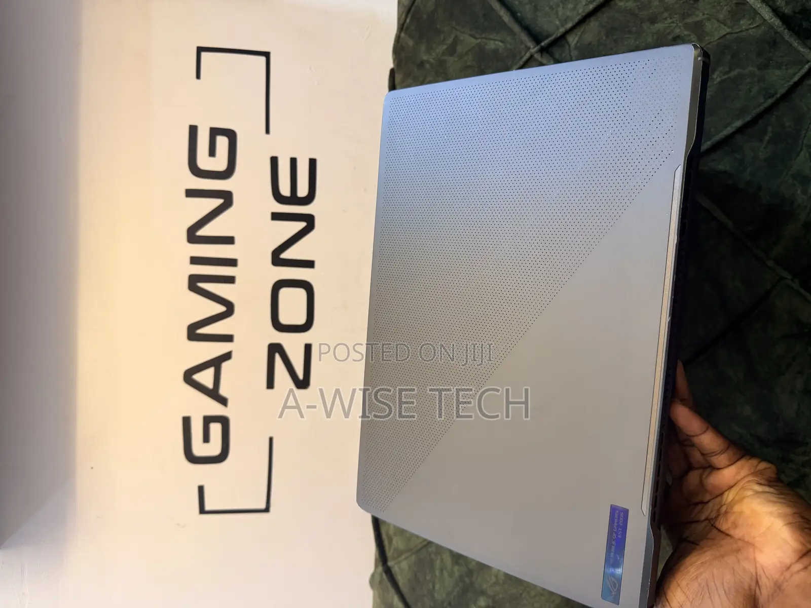 Laptop Asus ROG Zephyrus G16 16GB Intel Core i9 SSD 1T