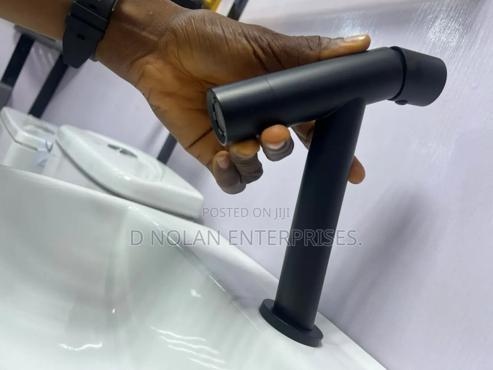 Luxury Matte Black Toilet Jet Mixer Tap