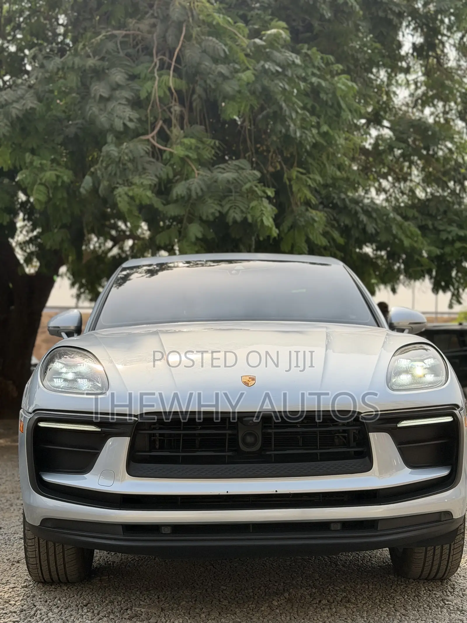 Porsche Macan Base AWD 2023 Silver