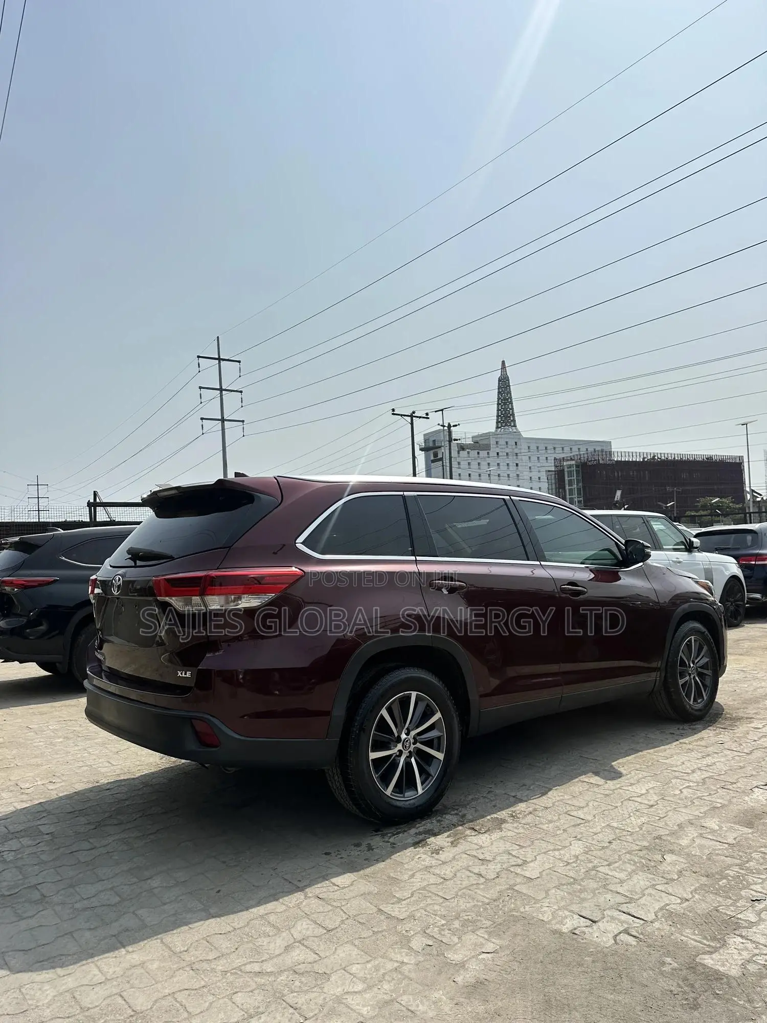 Toyota Highlander XLE 2019 Burgundy