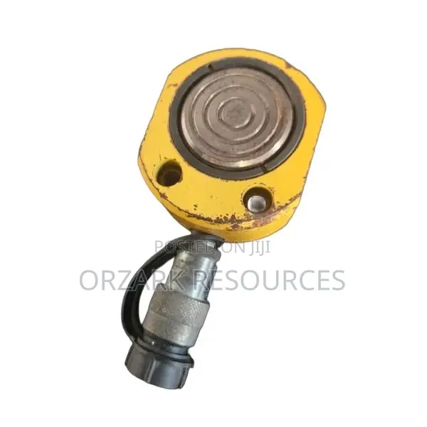 Enerpac RSM-300 Low Height Hydraulic Cylinder - 30 Ton