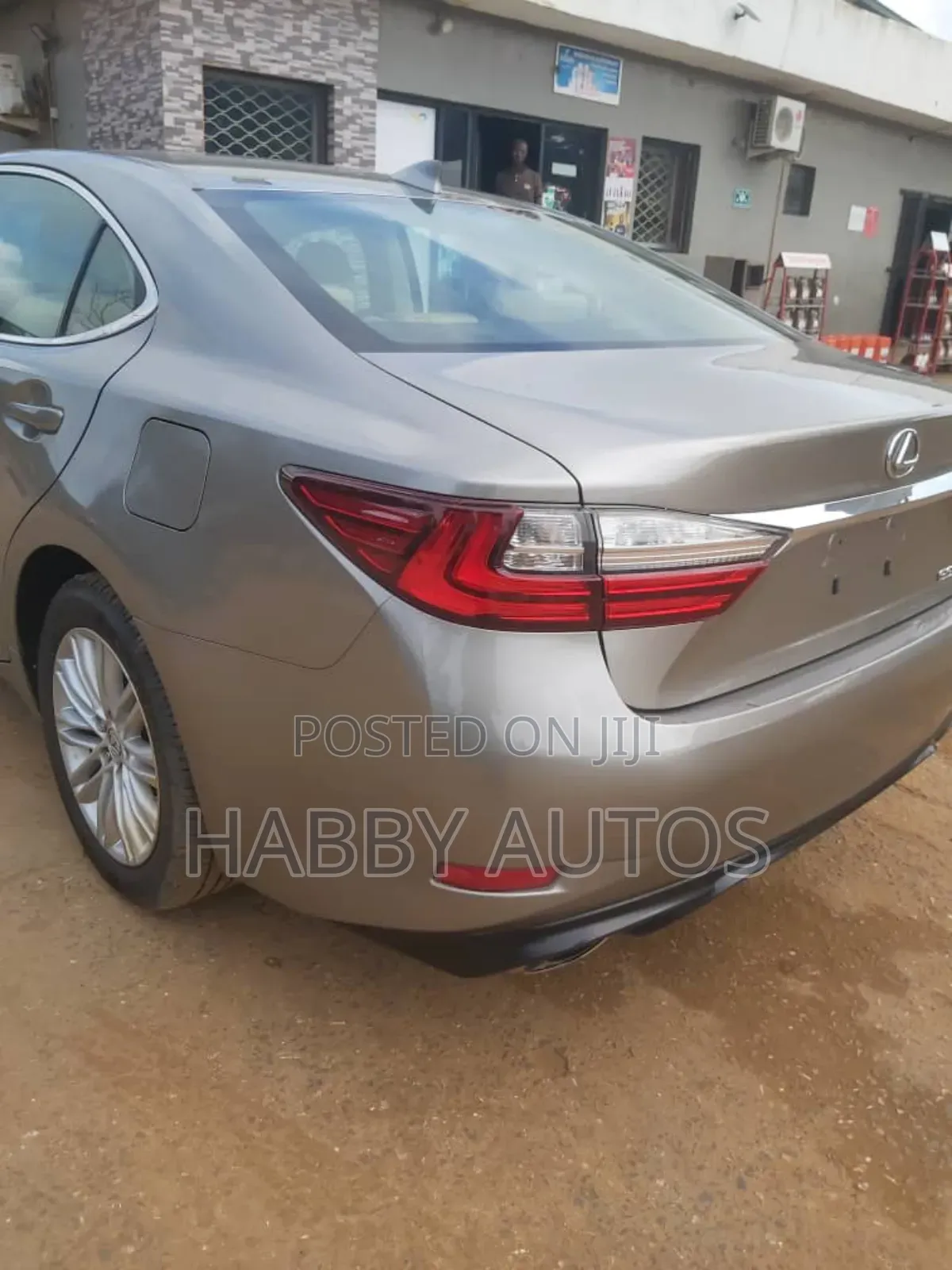 Lexus ES 350 FWD 2016 Gold