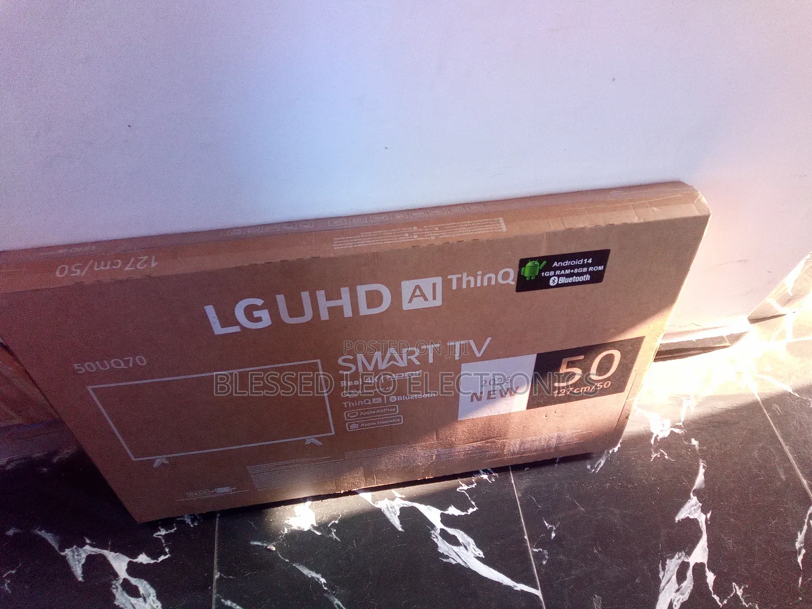 50 Inches With Durable Power Input