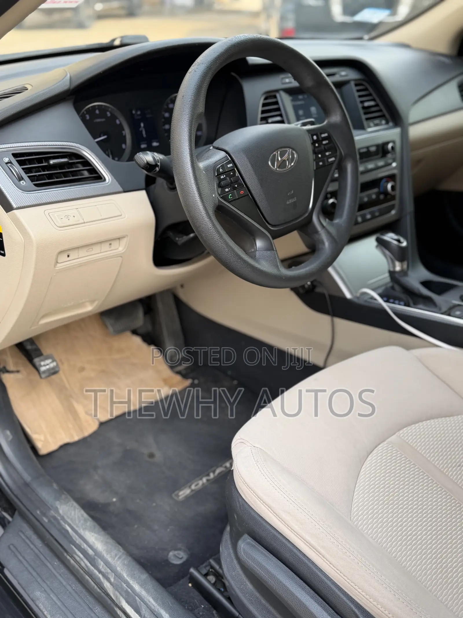 Hyundai Sonata Base Sedan FWD (2.4L 4cyl 6A) 2017 Black