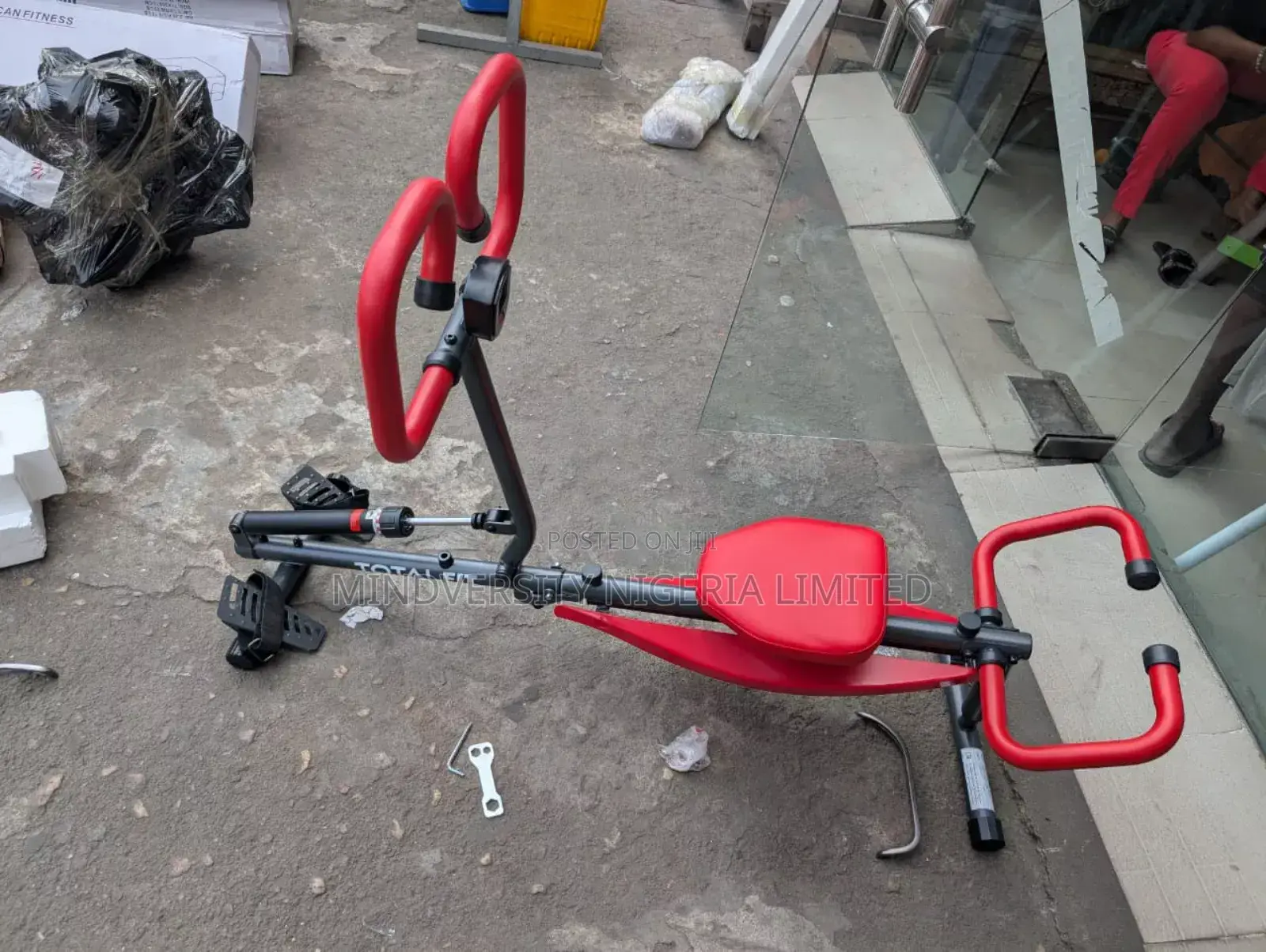 Total Body Rowing Machine