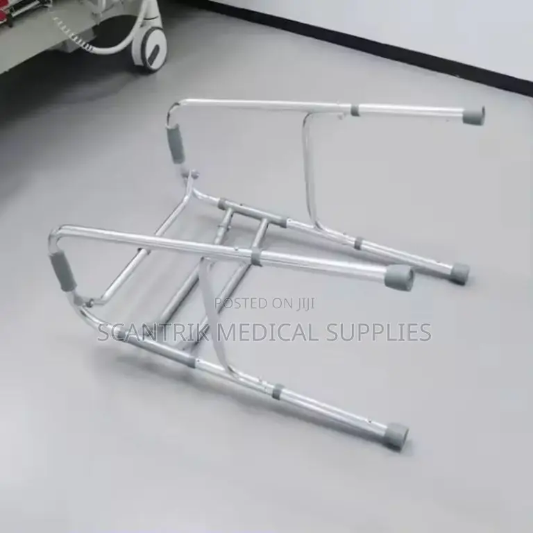 Heavy-Duty Folding Walking Frame Without Wheels