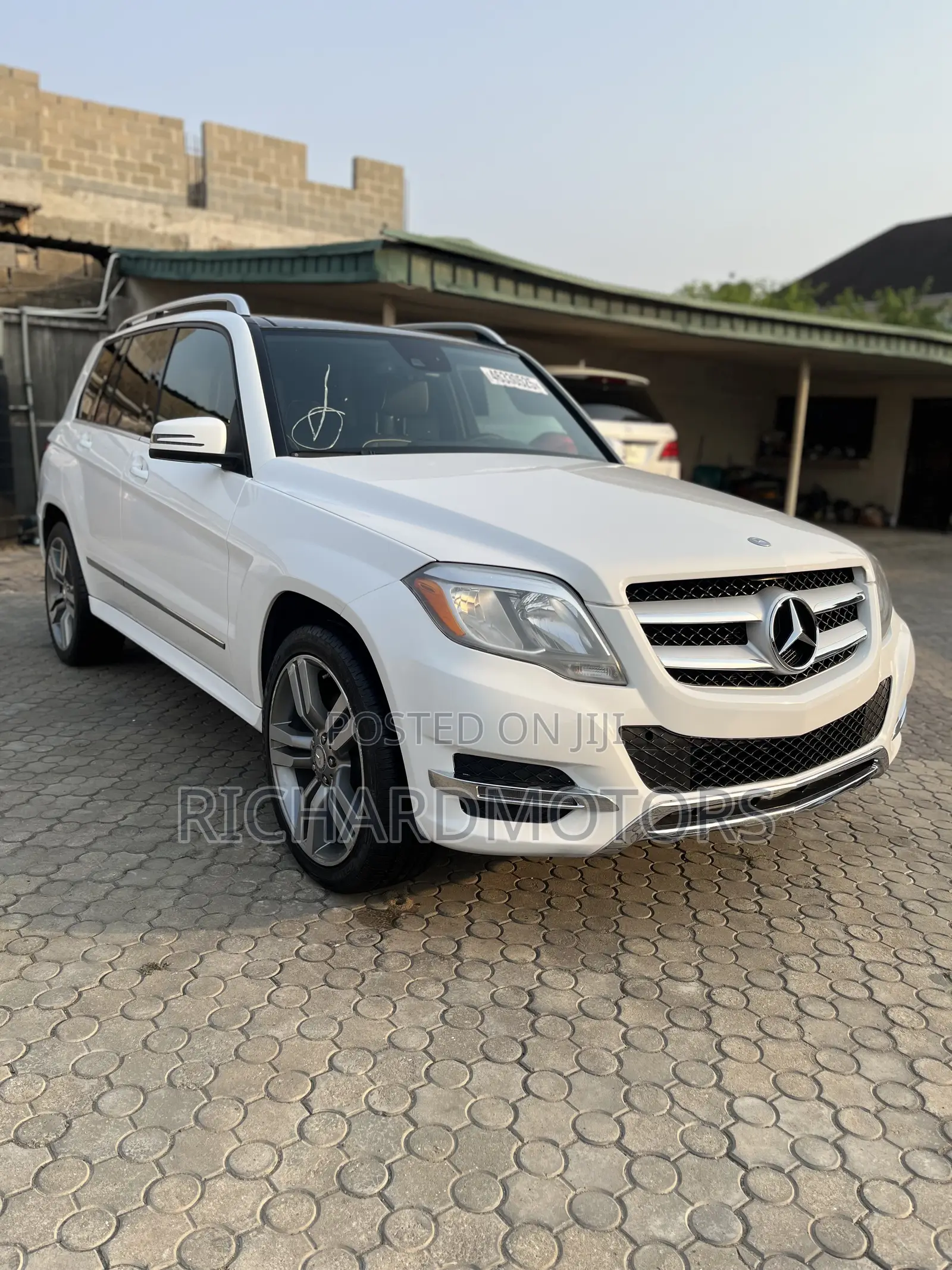 Mercedes-Benz GLK-Class 350 4MATIC 2014 White