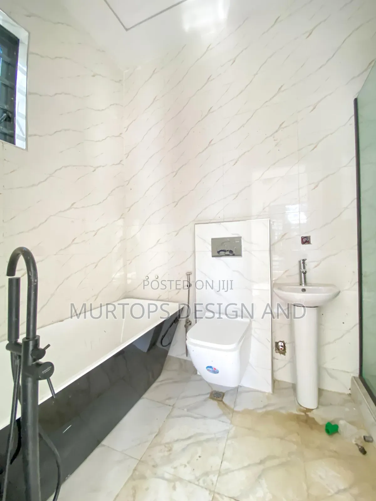 4bdrm Duplex in Ikota for sale