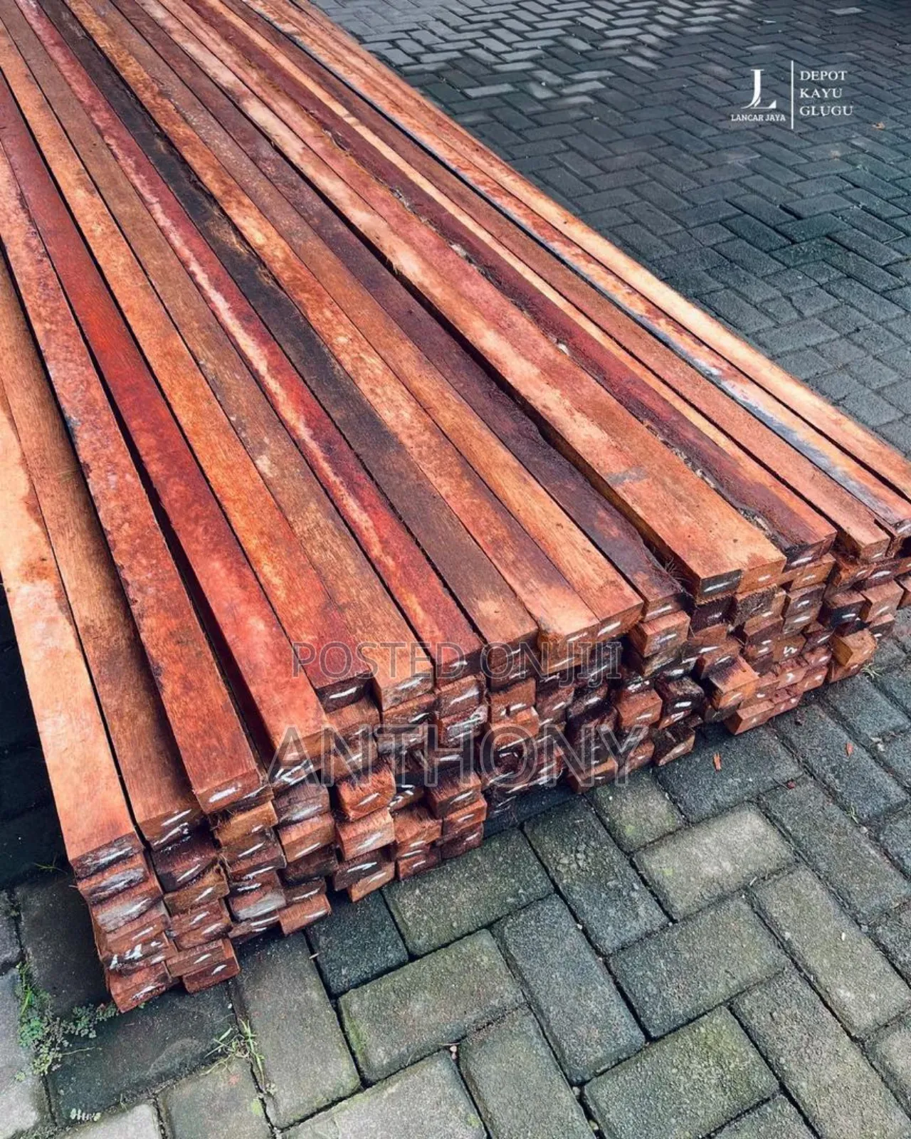 All Roofing Company Woods
