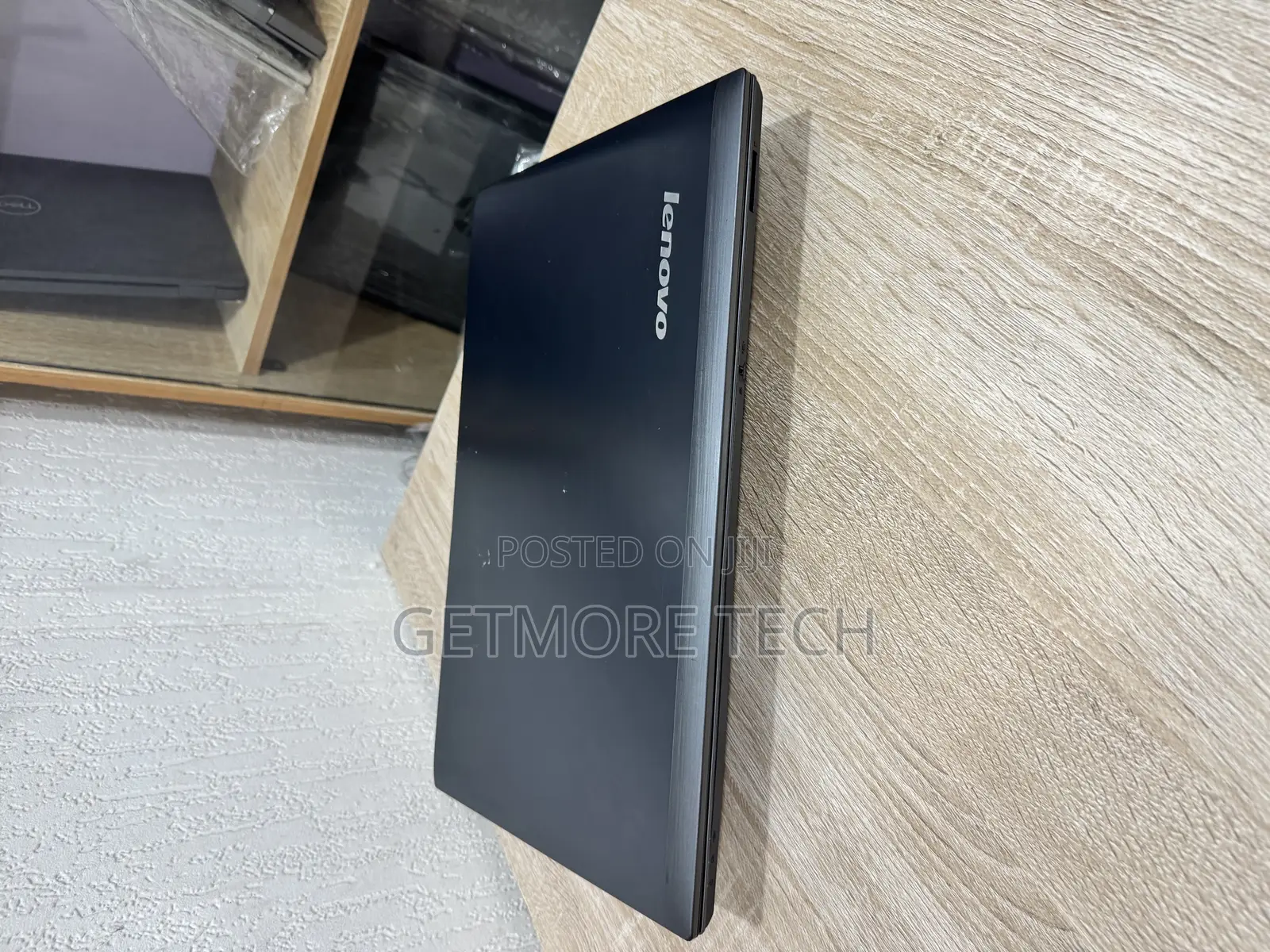 Laptop Lenovo IdeaPad V570 6GB Intel Core i5 HDD 320GB