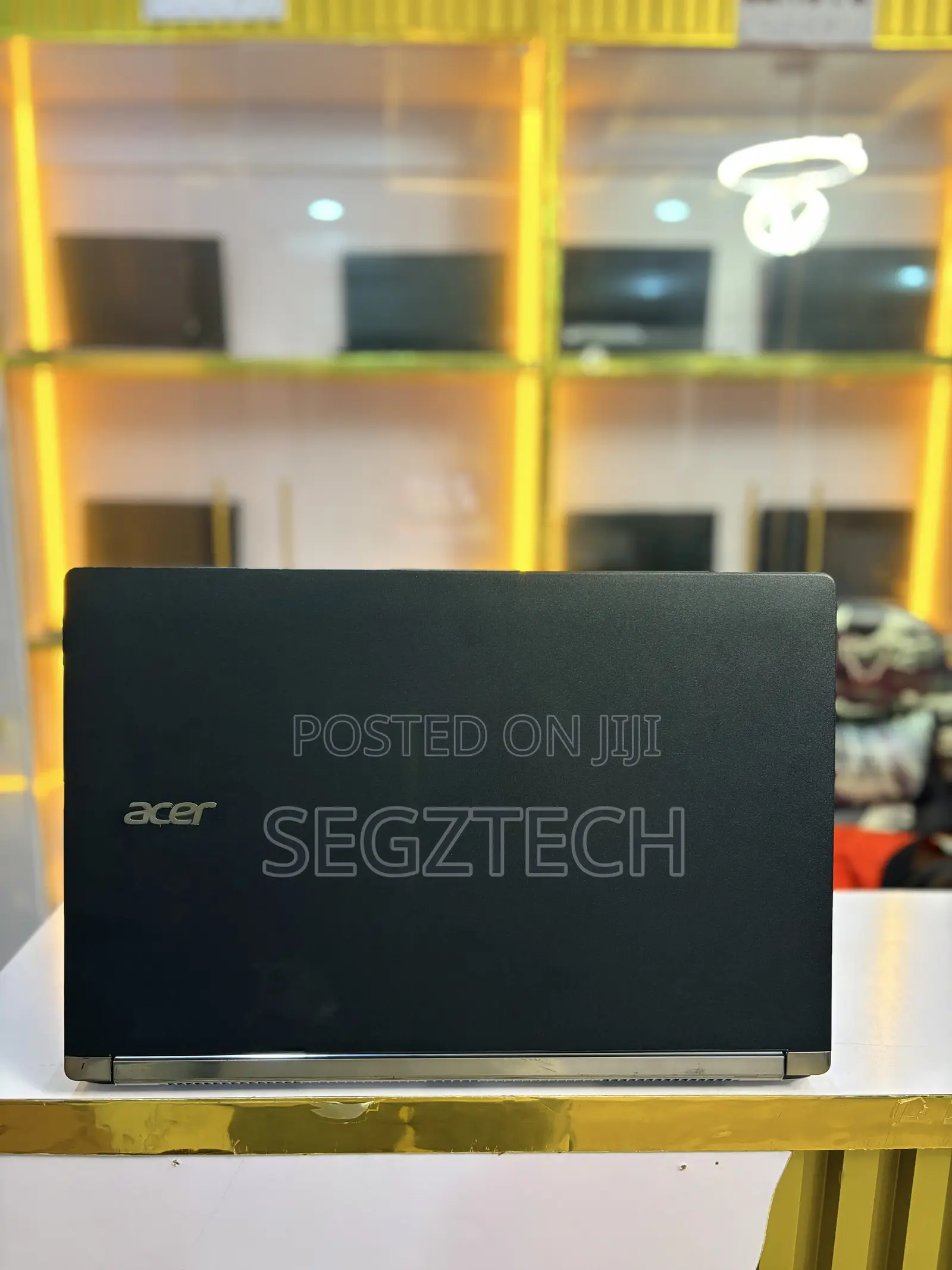 Laptop Acer Aspire VN7-571 8GB Intel Core i7 HDD+SSD 1T