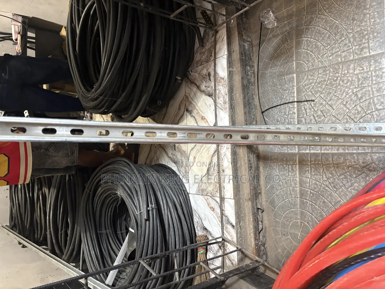 Cable Thread