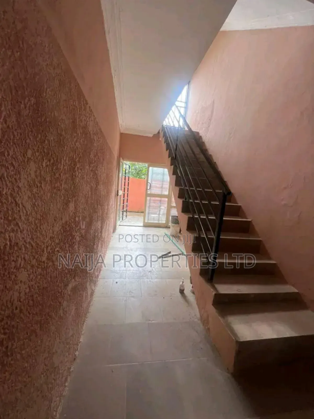 3bdrm Block of Flats in Abijo Gra for sale