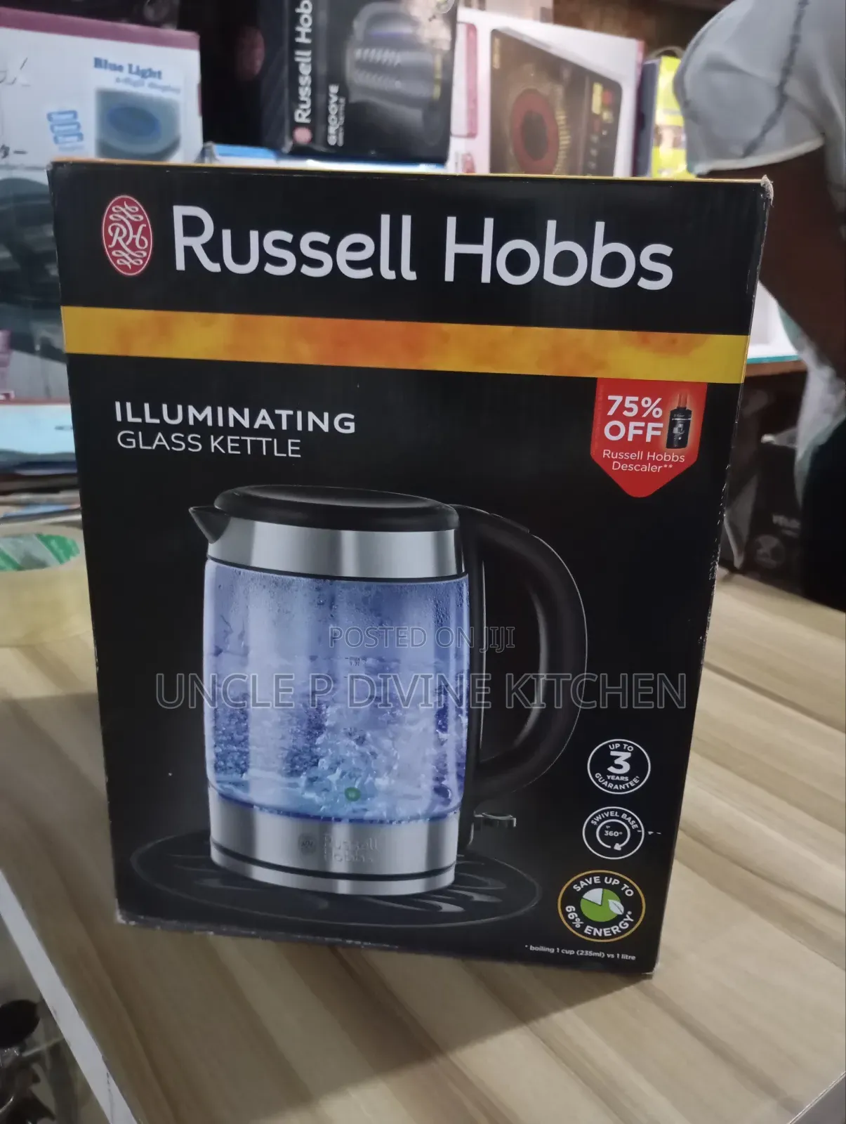Russell Hubbs Illuminating Electric Glass Kettle 1.7l.