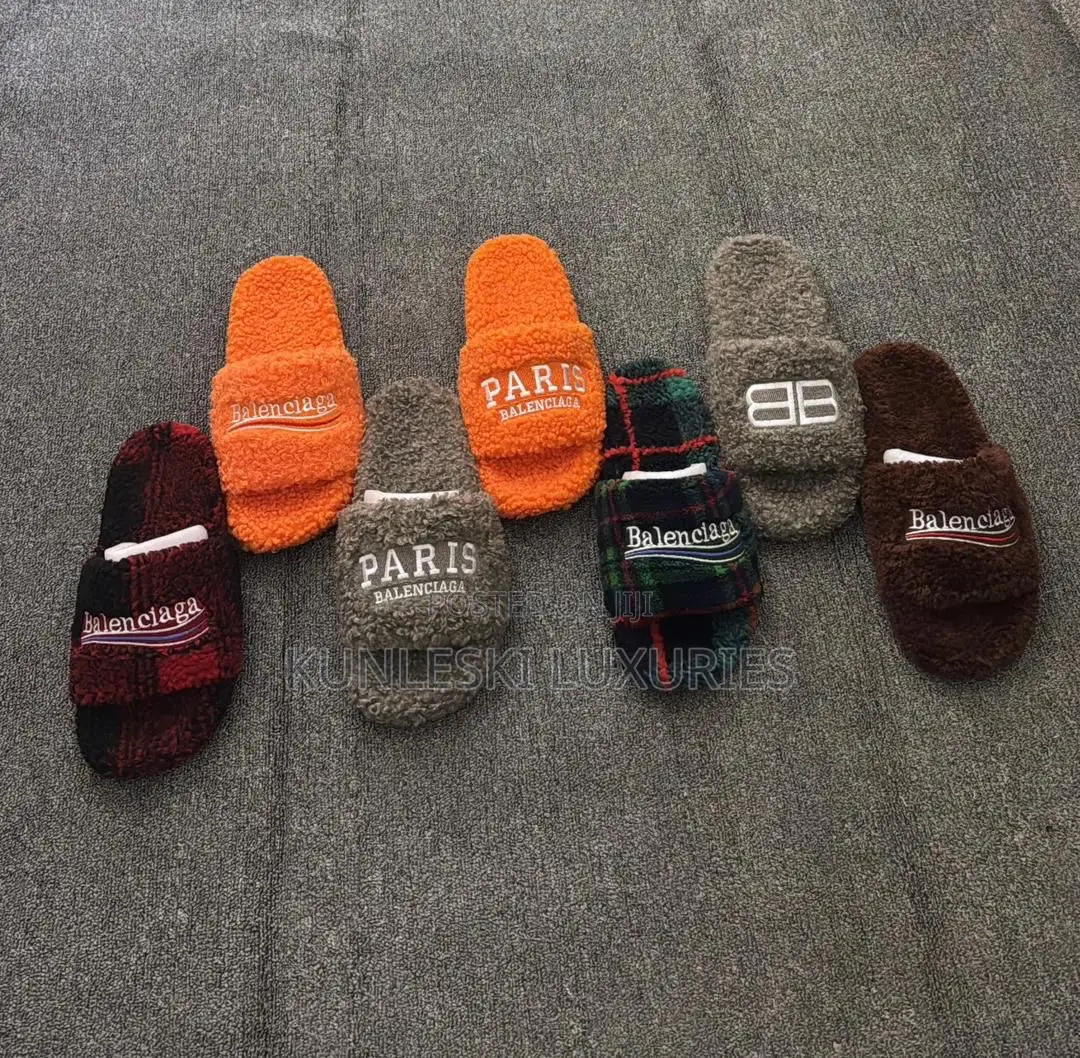 Original Balenciaga Furry Slides Collections