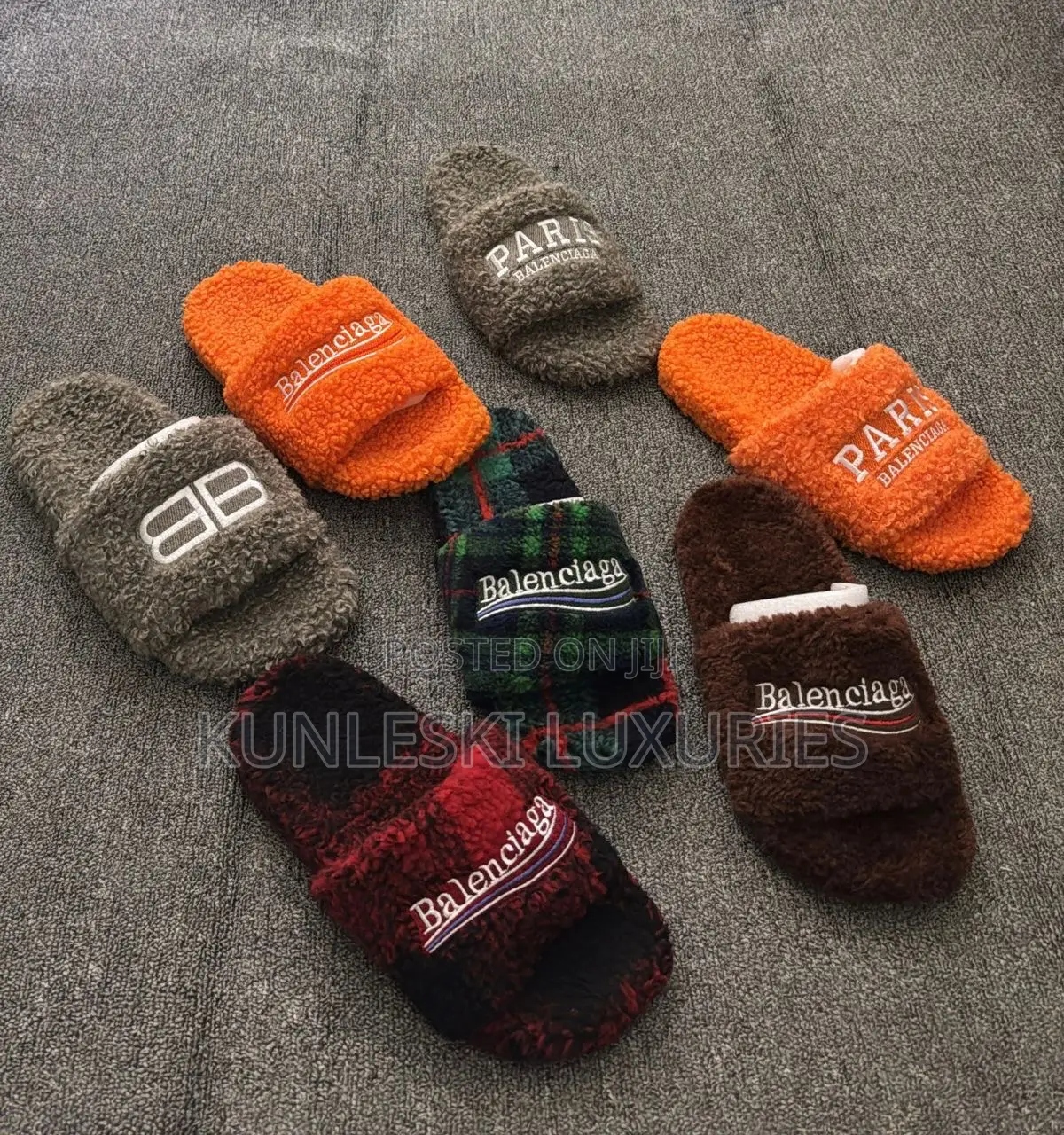 Original Balenciaga Furry Slides Collections